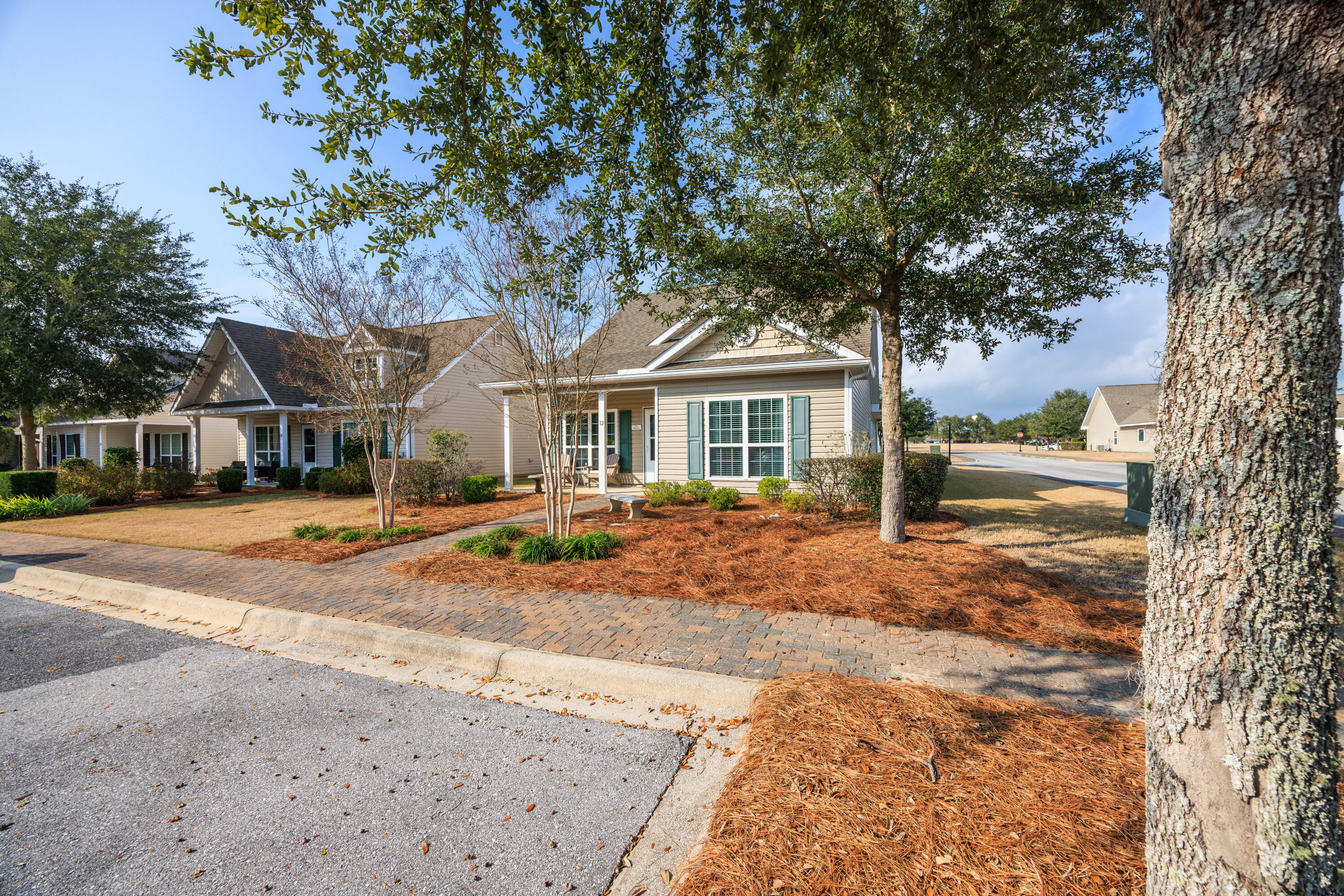 HAMMOCK BAY - Residential