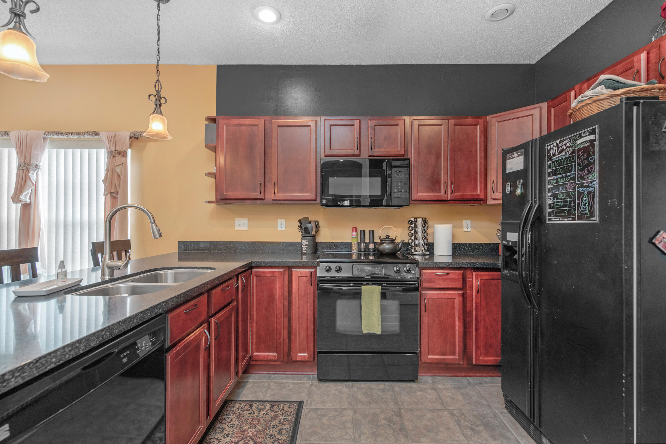 NORTH RIDGE CREEK S/D 1ST ADDN - Residential