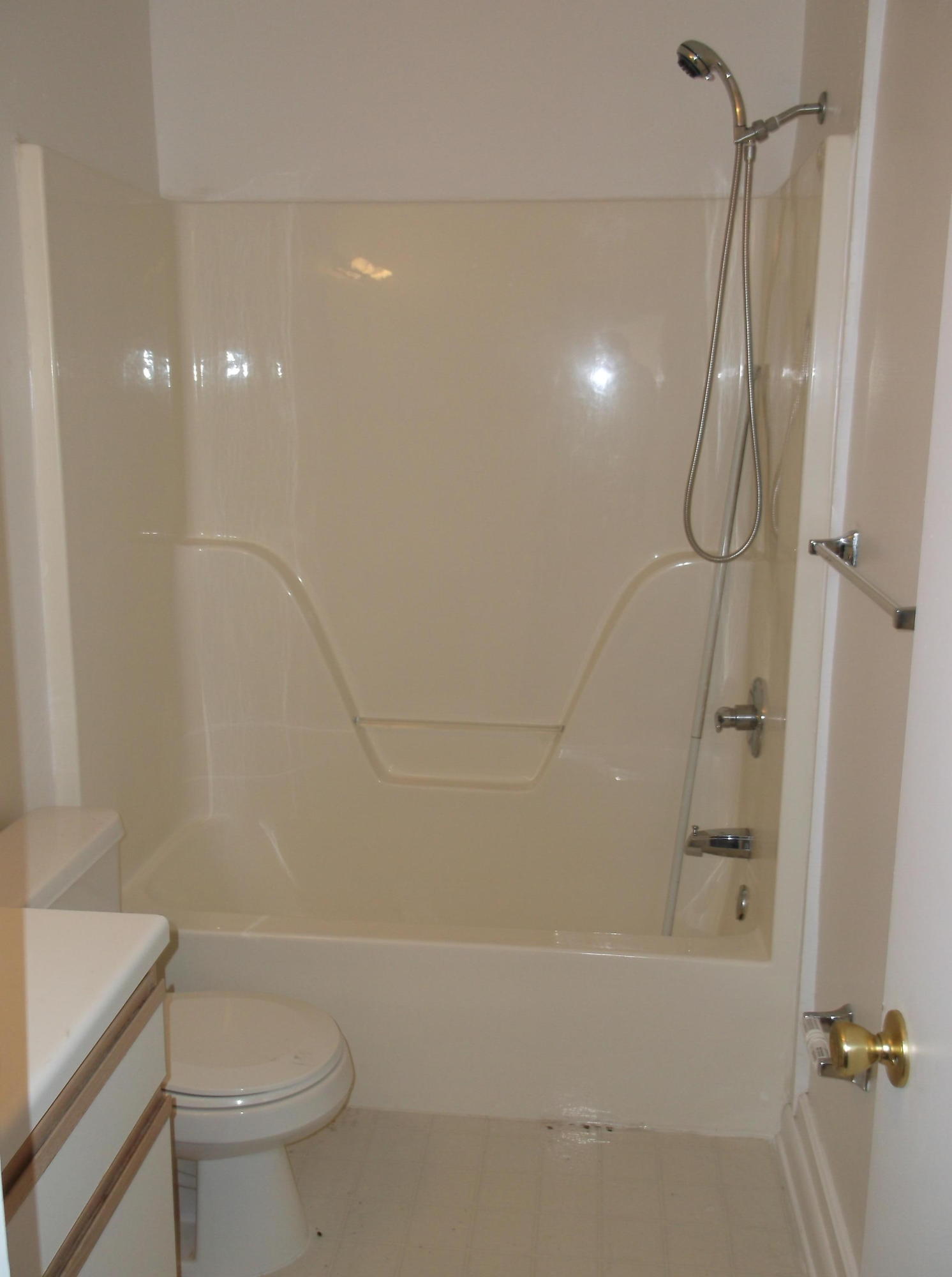 OLYMPIA COURT - Residential