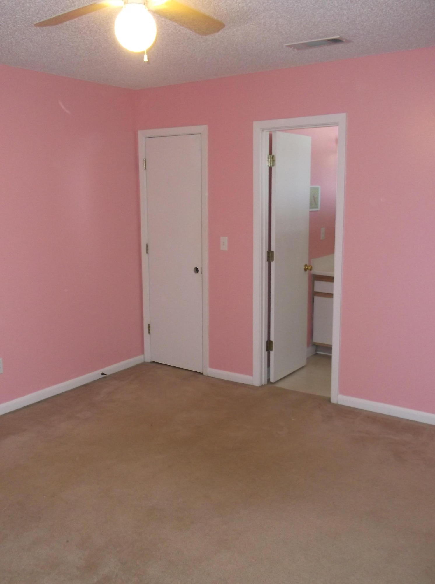 OLYMPIA COURT - Residential