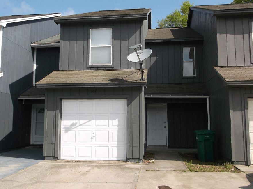 EACH BEDROOM HAS ITS OWN FULL BATHROOM AND A 1/2 BATH DOWNSTAIRS. FIRST FLOOR HAS TILE FLOORS. LAUNDRY ROOM ON 2ND FLOOR ALONG WITH A NICE STORAGE/LINEN CLOSET. EXTERIOR JUST PAINTED. NEW AC/HEAT IN 2016. NICE LITTLE FENCED BACKYARD. ROOF WAS REPLACED IN 2005.