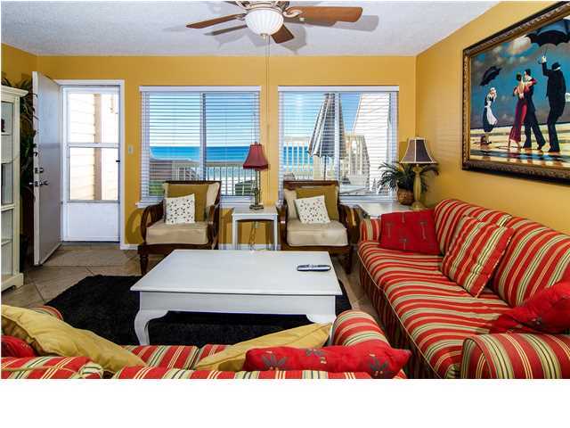 SHORES TOWNHOUSES - Residential