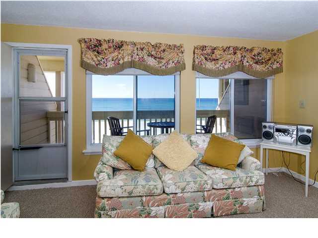 SHORES TOWNHOUSES - Residential