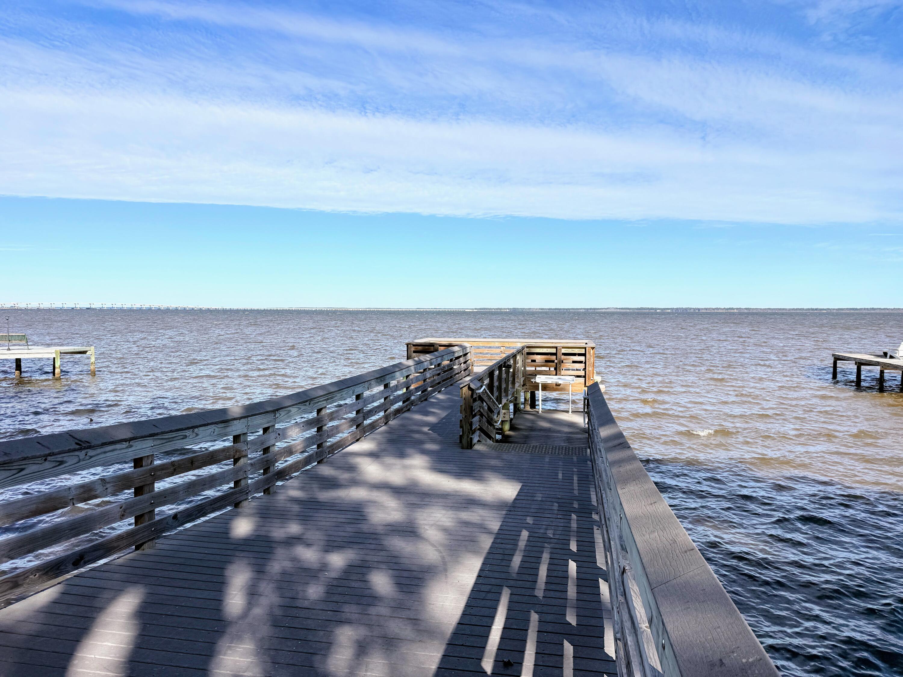 MAGNOLIA BEACH - Land