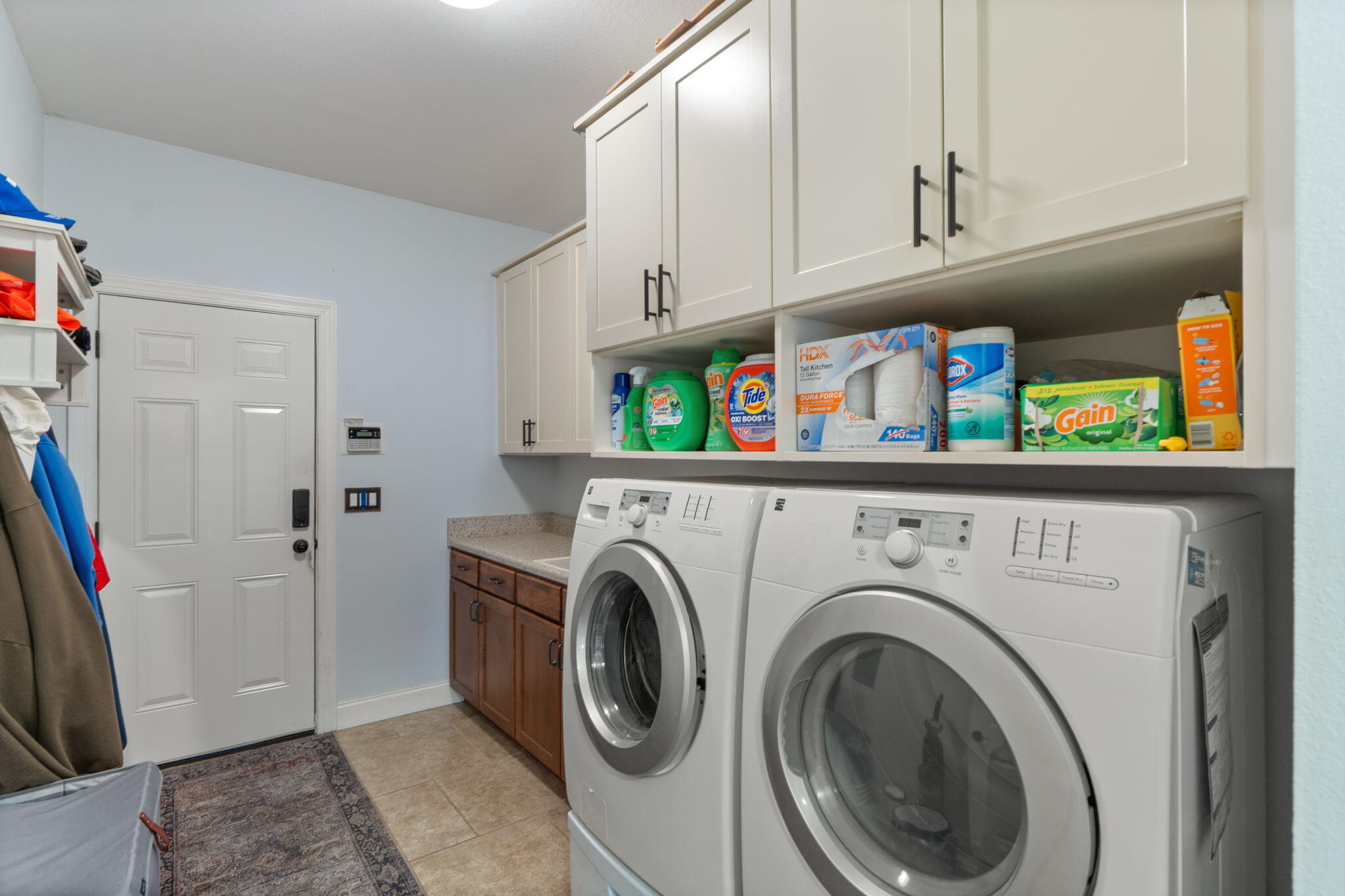 HIDDEN CREEK ESTATES AT HOLLEY BY THE SEA - Residential