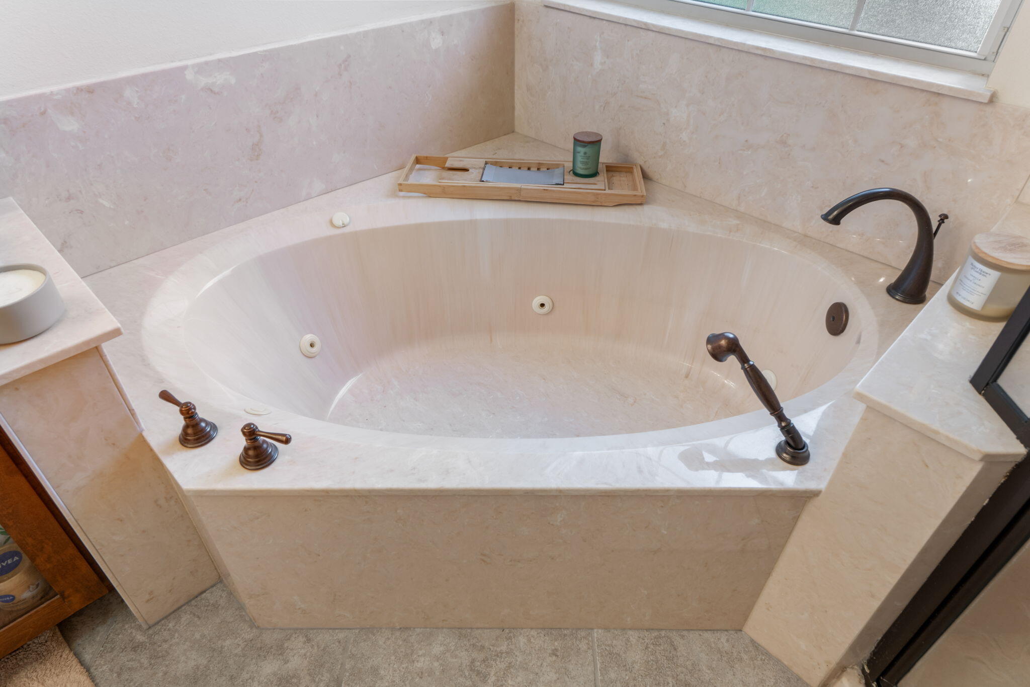 HIDDEN CREEK ESTATES AT HOLLEY BY THE SEA - Residential