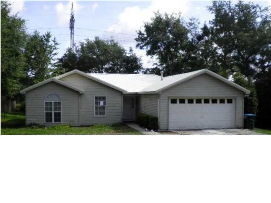 South of I-10! Call today to see this 3BR/2BA home on 1/4 acre lot w/ spacious living room, Kitchen w/ breakfast nook, breakfast bar, Master bedroom w/ large walk in closet, master bath w/ long vanity and over-sized tub, two additional bedrooms and bath, 2 car garage, deck out back w/ fenced yard. Pet considered.