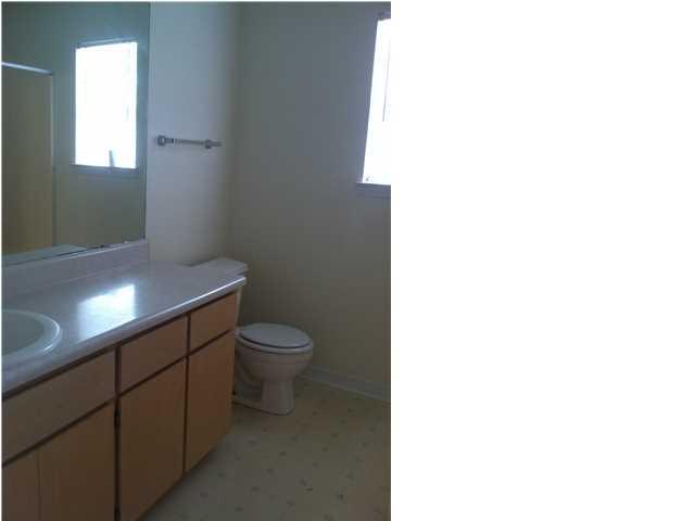 COUNTRYVIEW ESTATES 1ST ADDN - Residential Lease