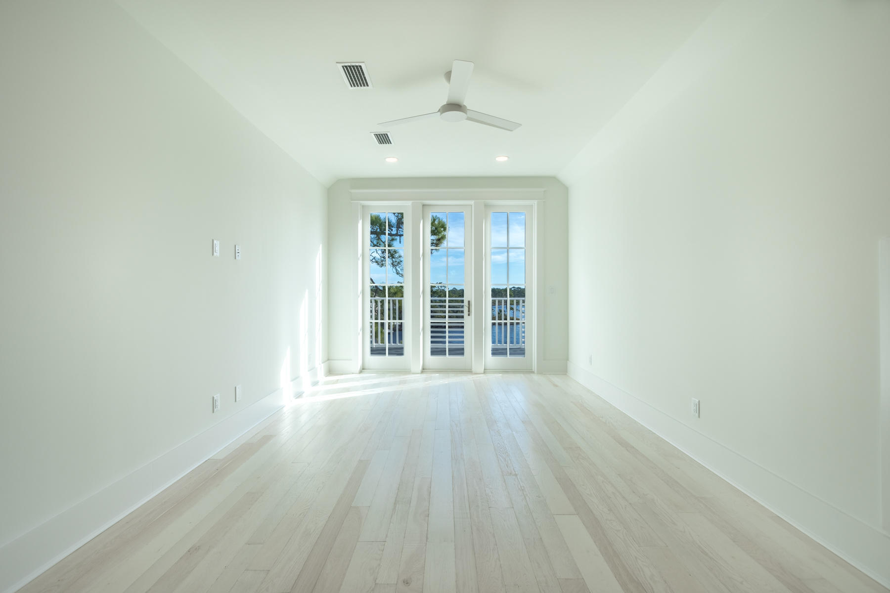 GRAYTON BEACH - Residential