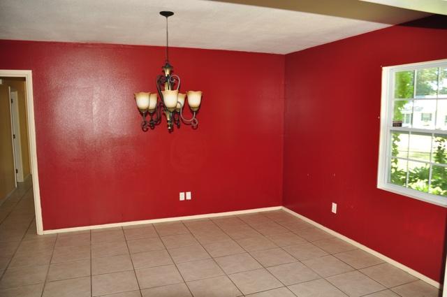 Reggies - Residential