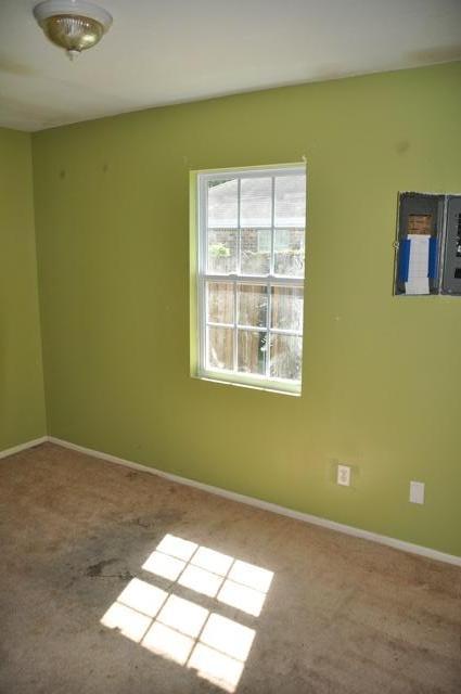 Reggies - Residential