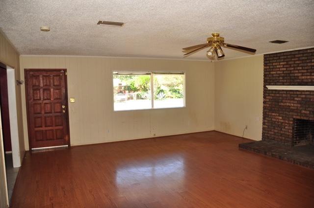 Reggies - Residential