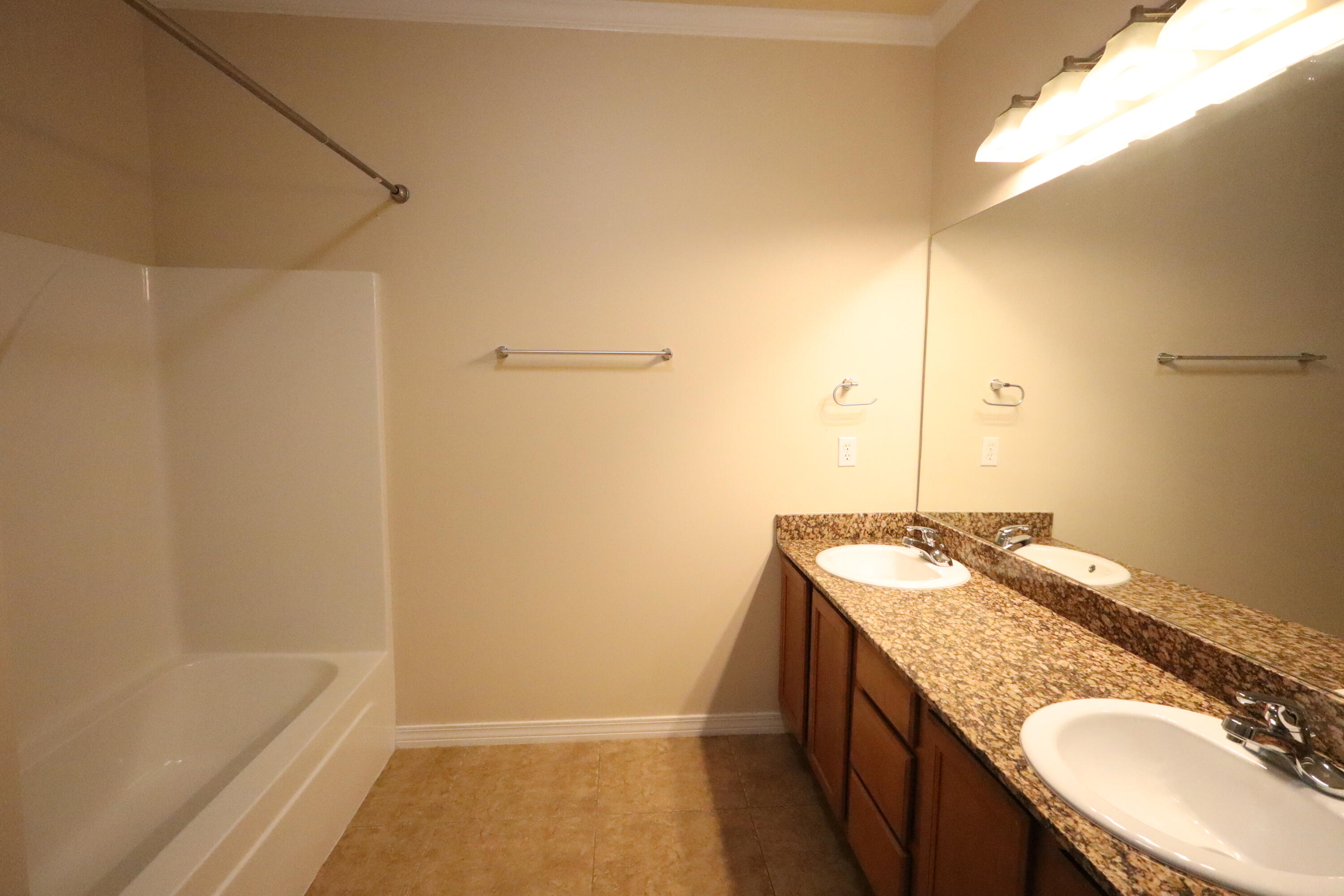 MERIDIAN SQUARE T/H - Residential Lease