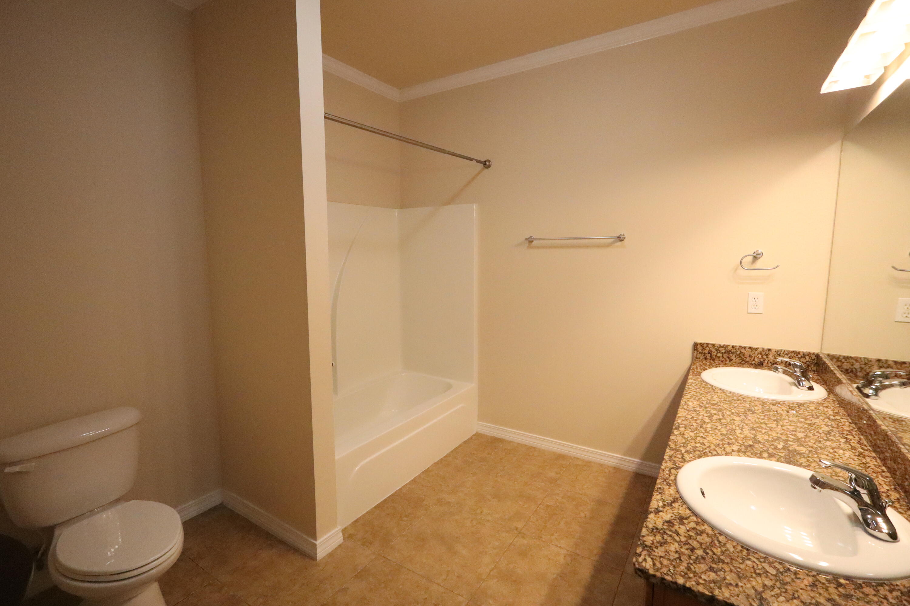 MERIDIAN SQUARE T/H - Residential Lease