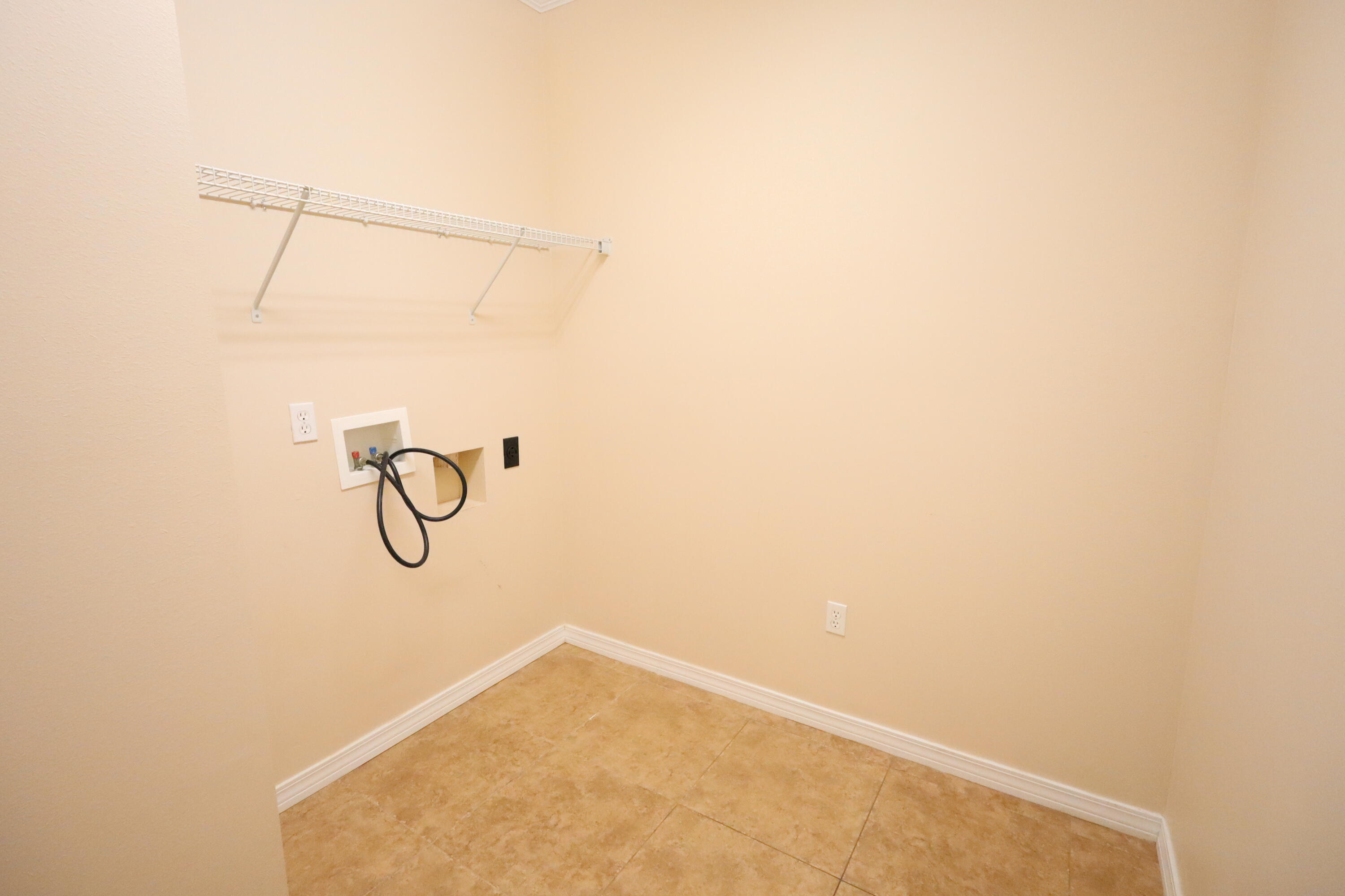 MERIDIAN SQUARE T/H - Residential Lease