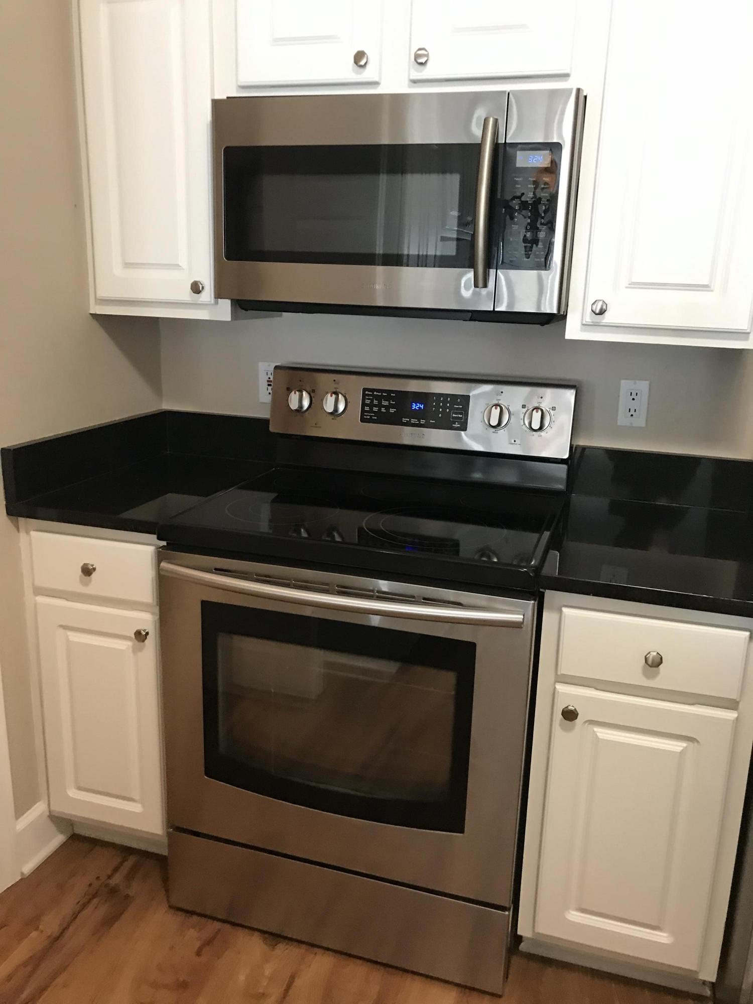 PAVILION PALMS - Residential Lease