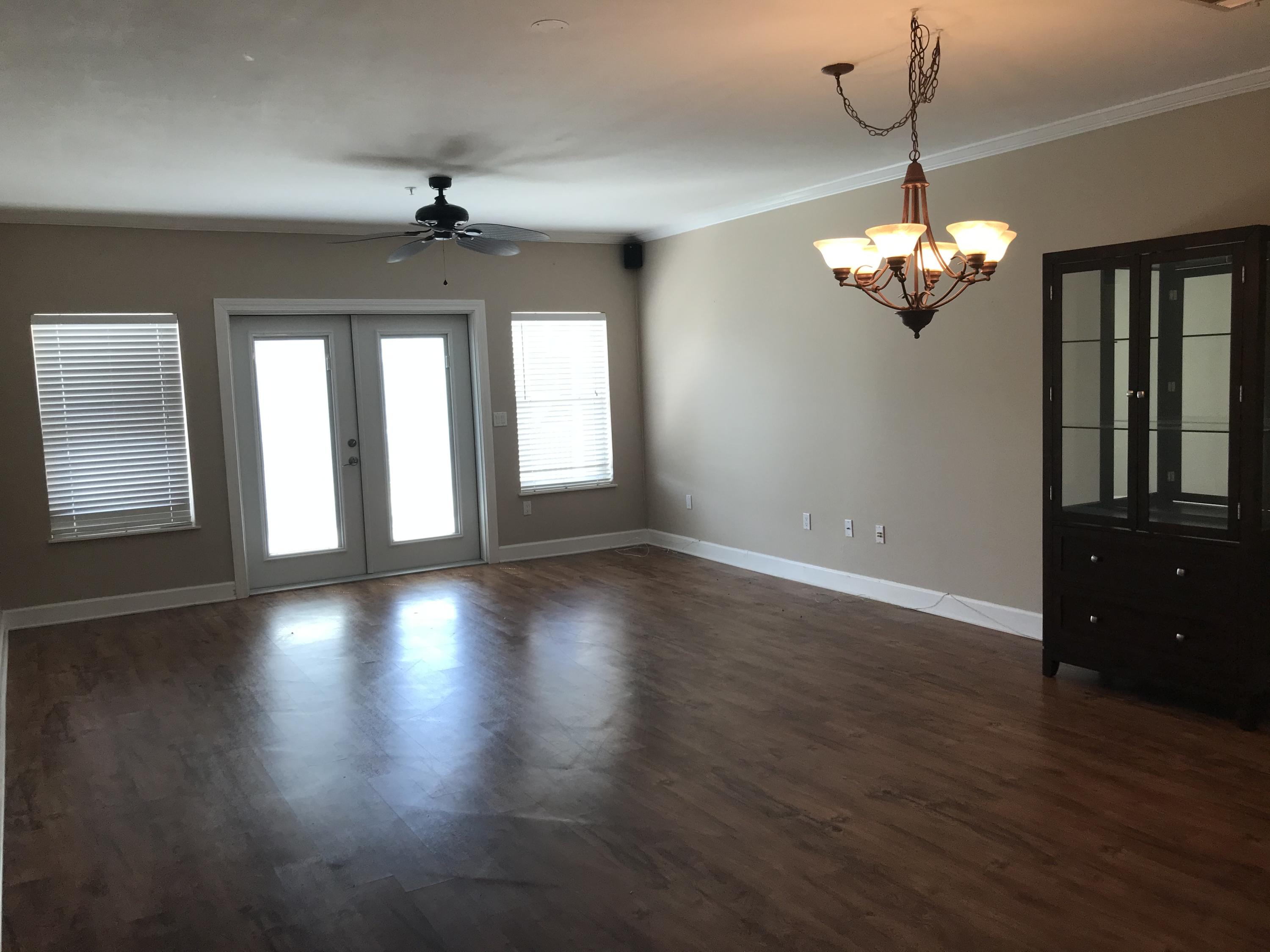 PAVILION PALMS - Residential Lease