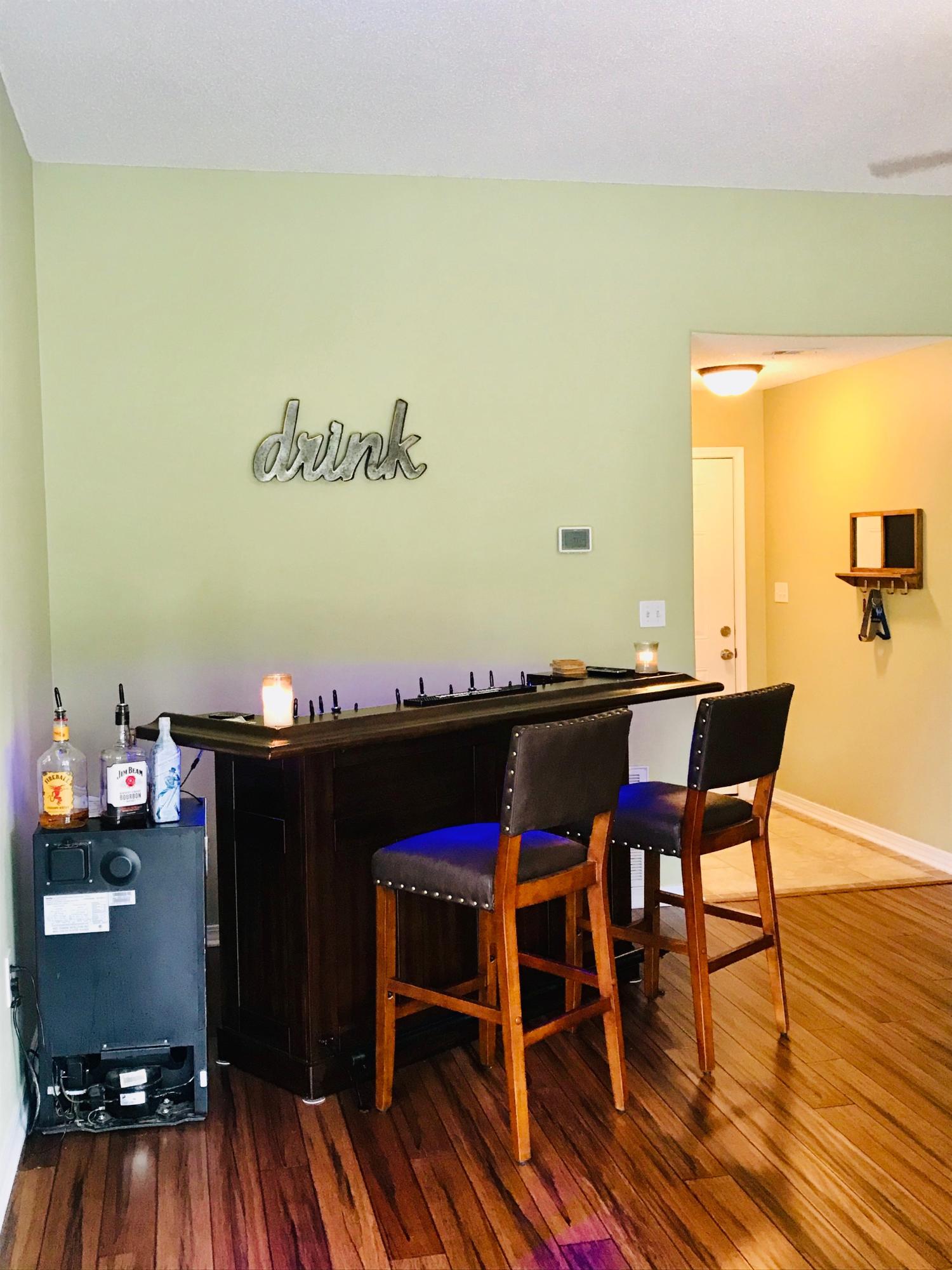 KELLIE'S WAY - Residential