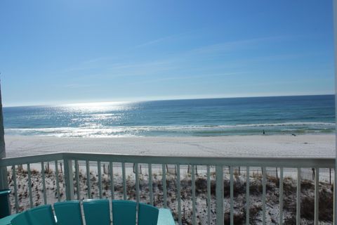 A home in Fort Walton Beach