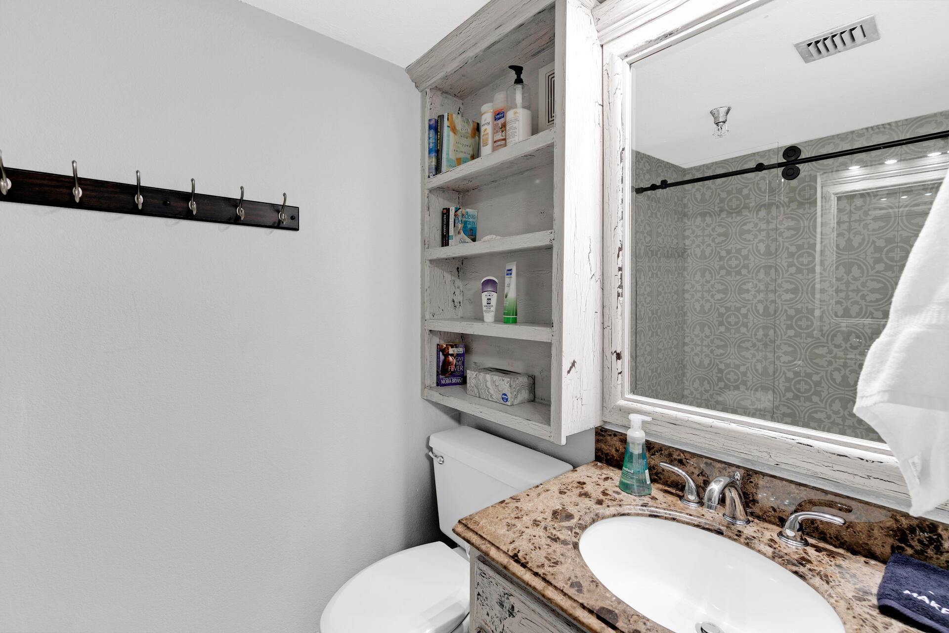 ISLANDER BEACH RESORT CONDO - Residential