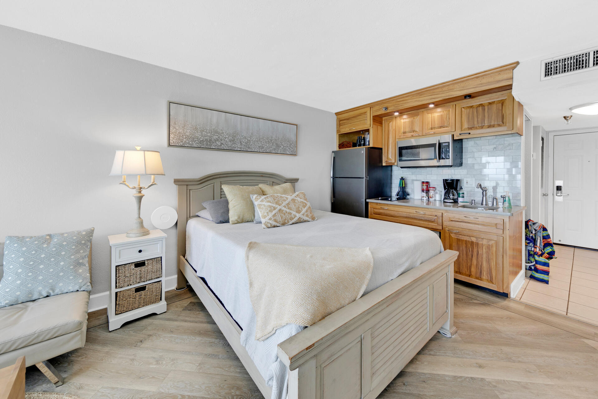 ISLANDER BEACH RESORT CONDO - Residential