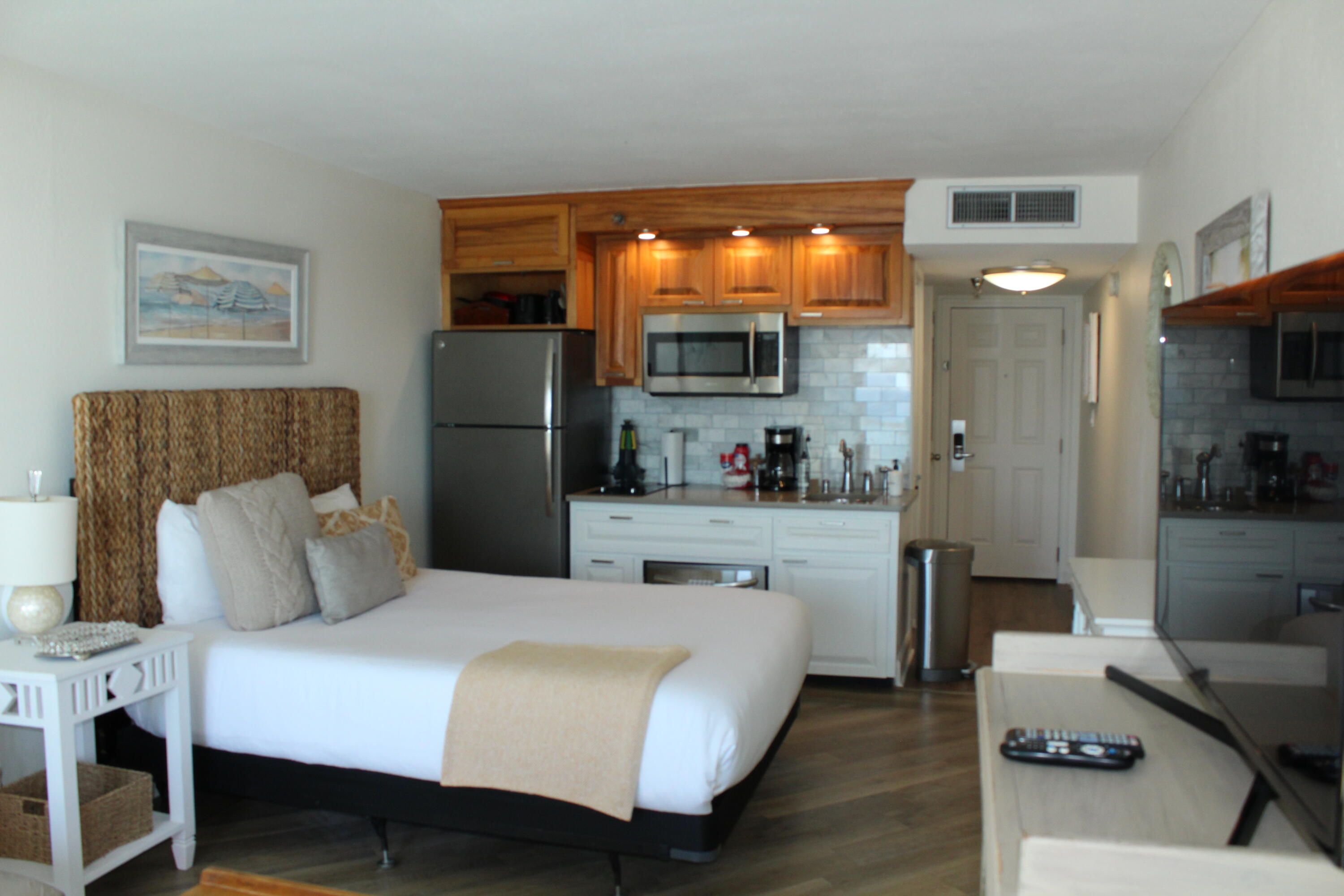 ISLANDER BEACH RESORT CONDO - Residential