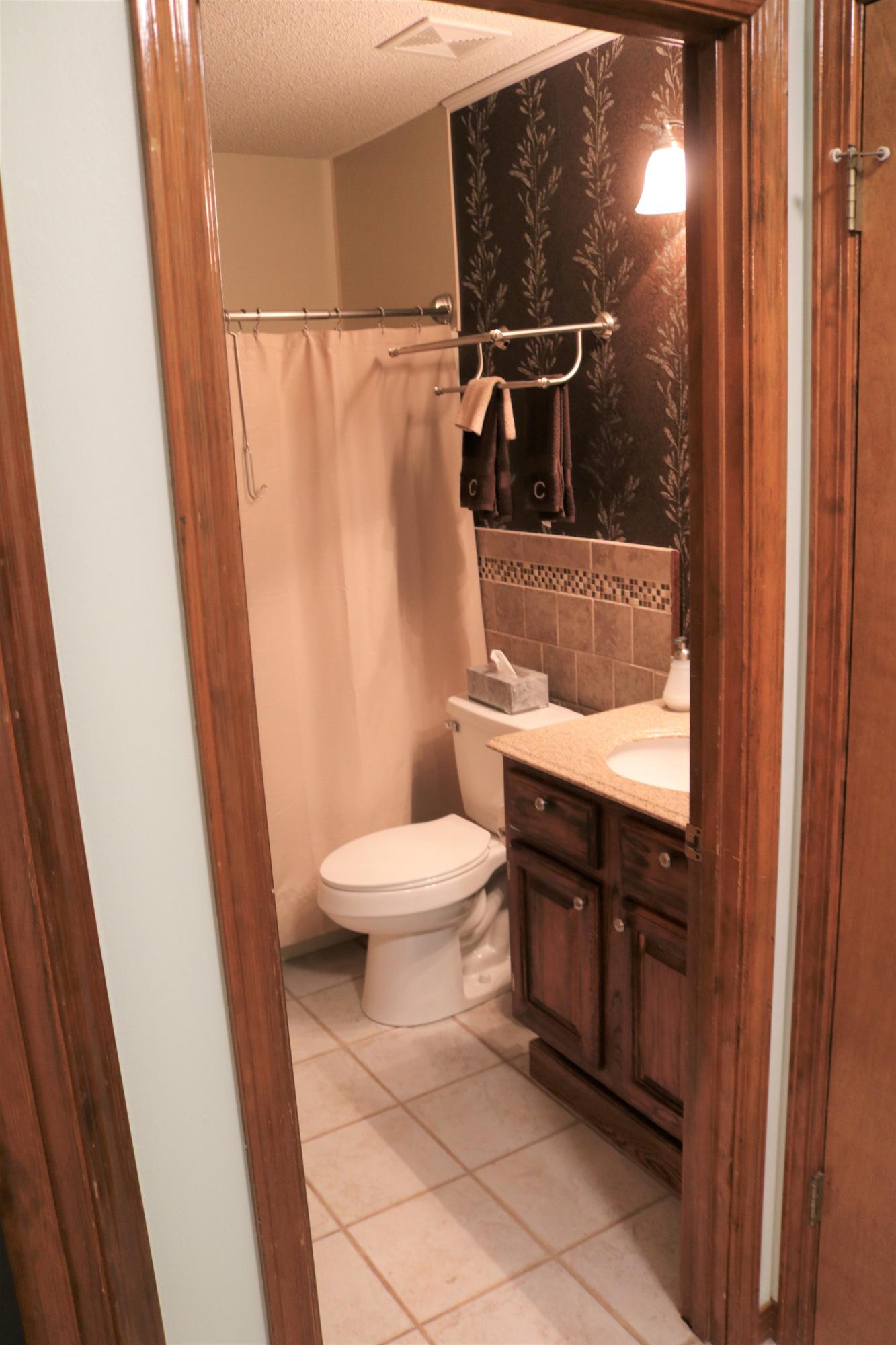 HOLLEY BY THE SEA - Residential