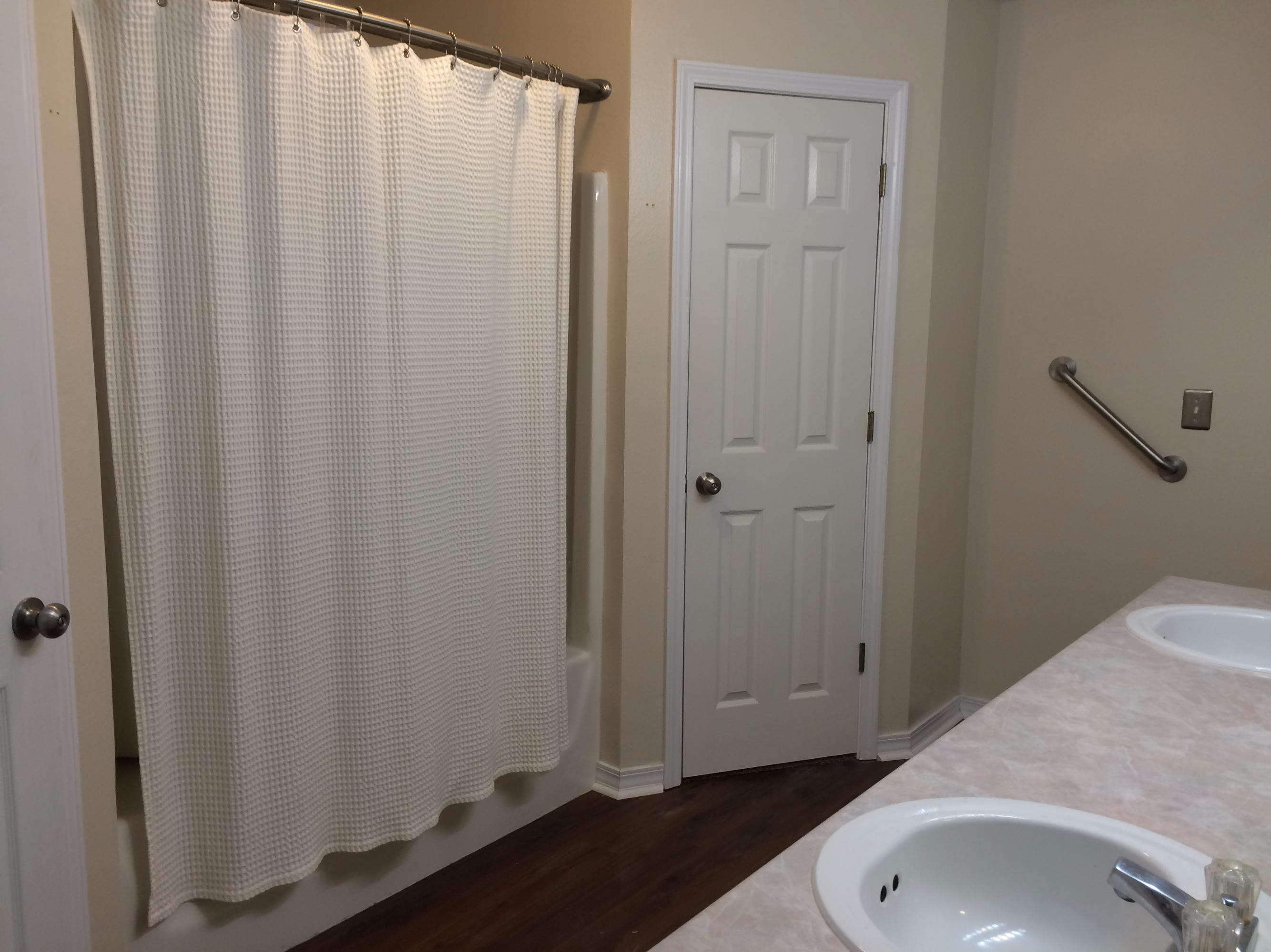 EMERALD VILLAGE S/D - Residential