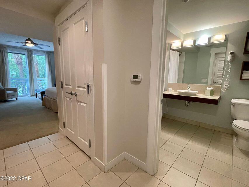 BAHIA CONDO - Residential