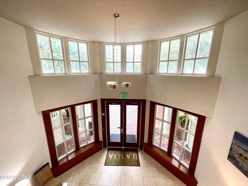 BAHIA CONDO - Residential