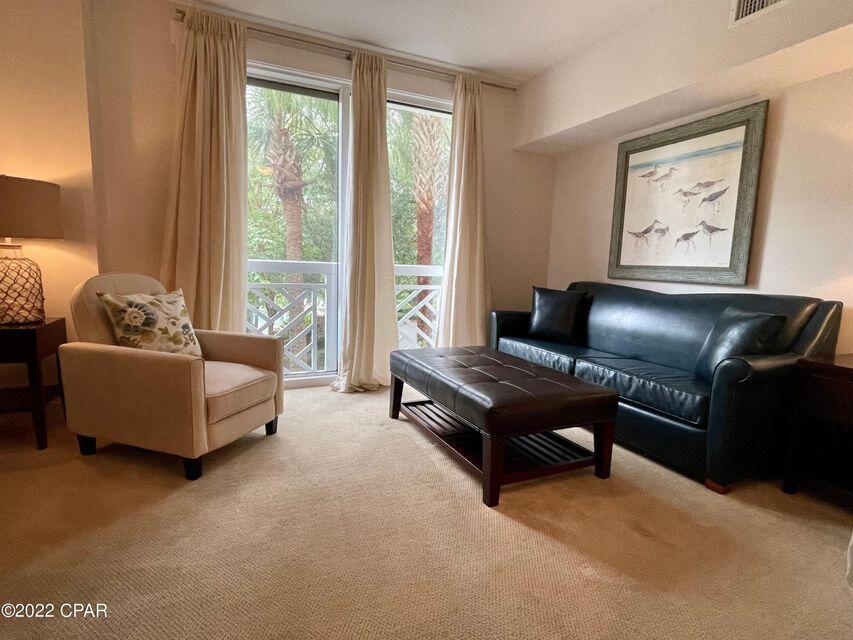 BAHIA CONDO - Residential