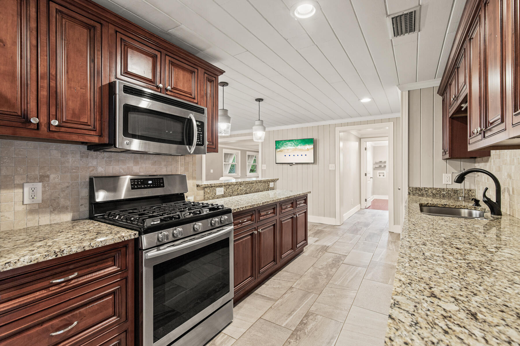 CALHOUN 2ND ADDN REV - Residential