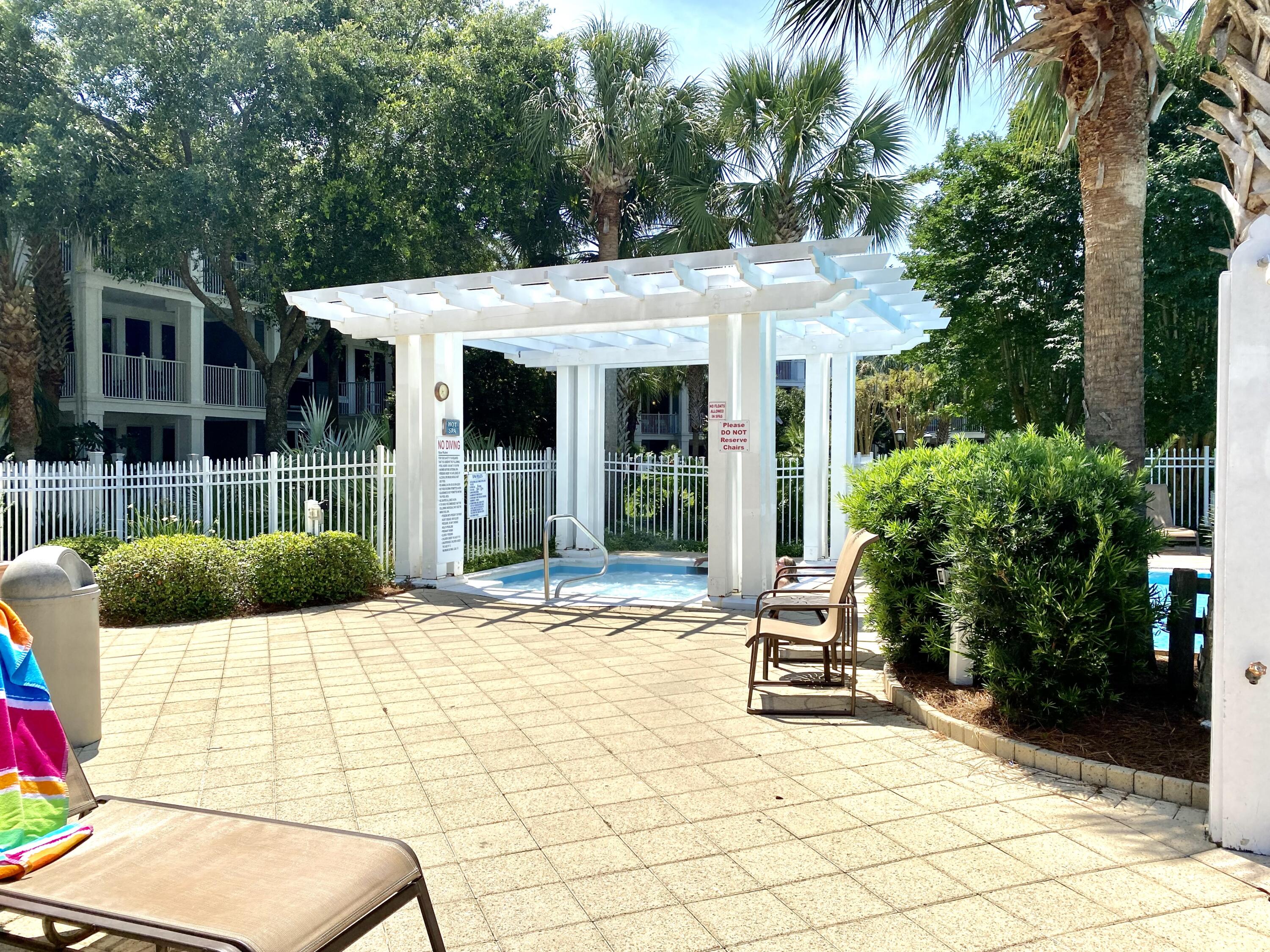 PILOT HOUSE - Residential