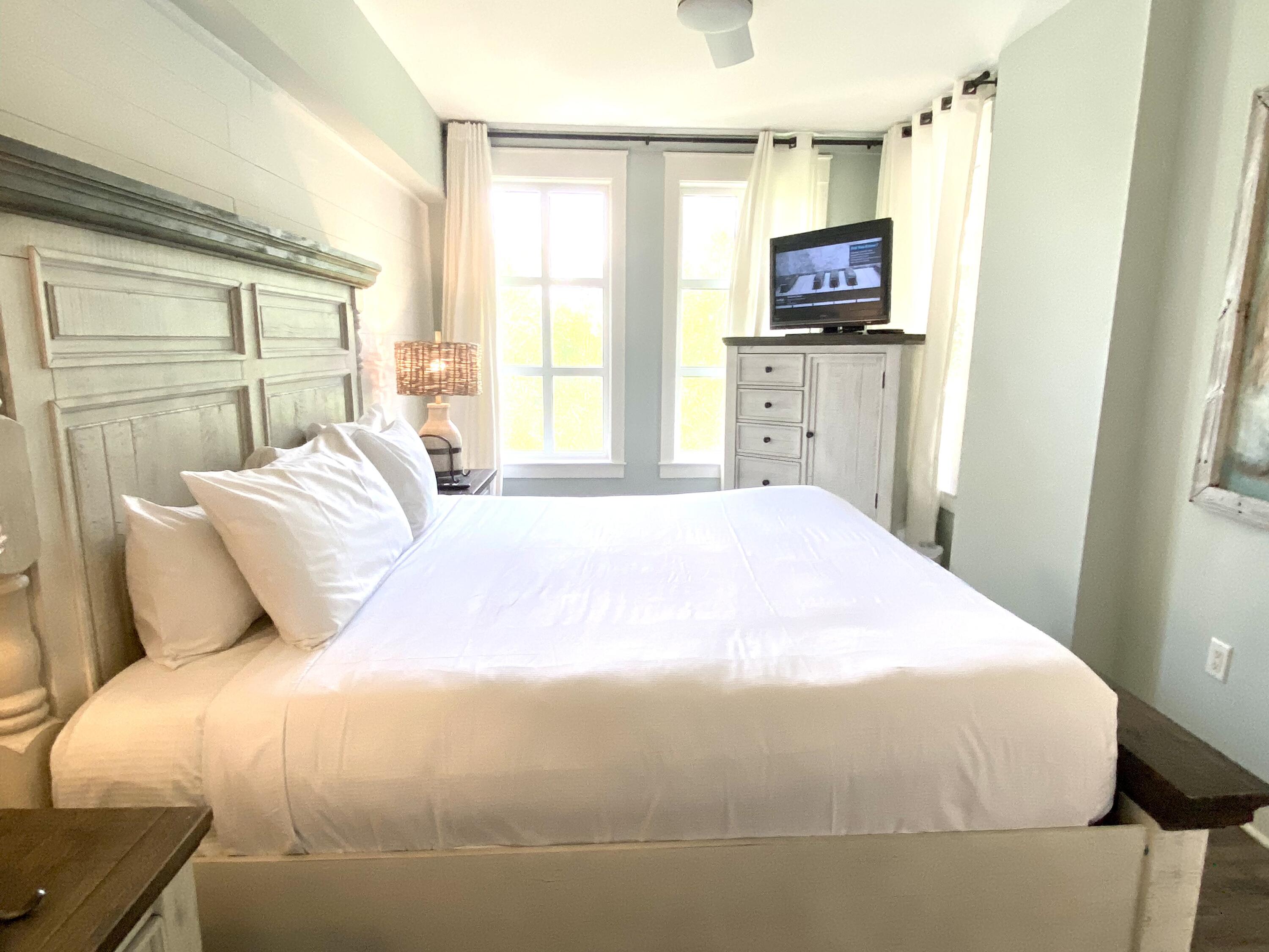 PILOT HOUSE - Residential