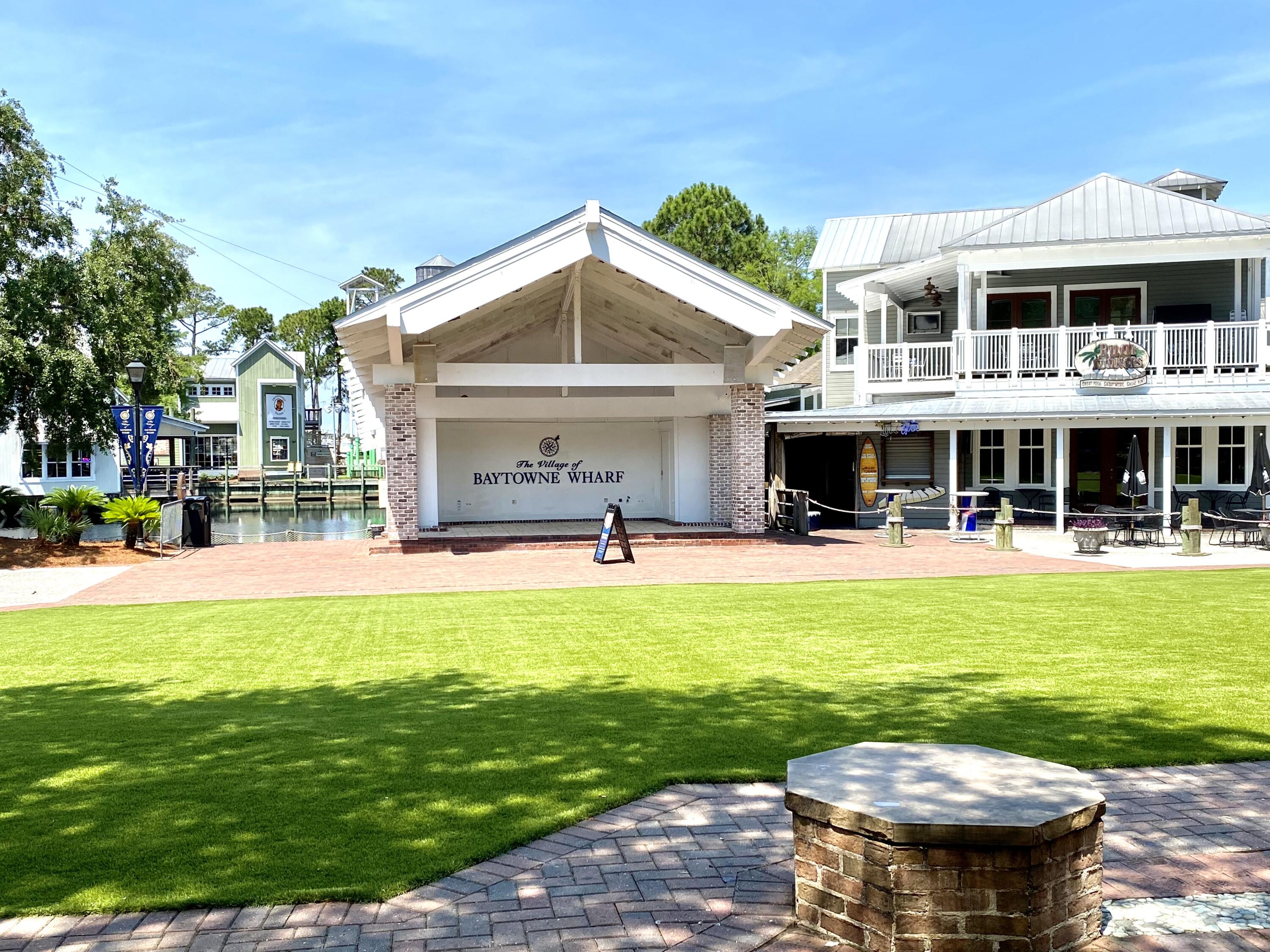 PILOT HOUSE - Residential