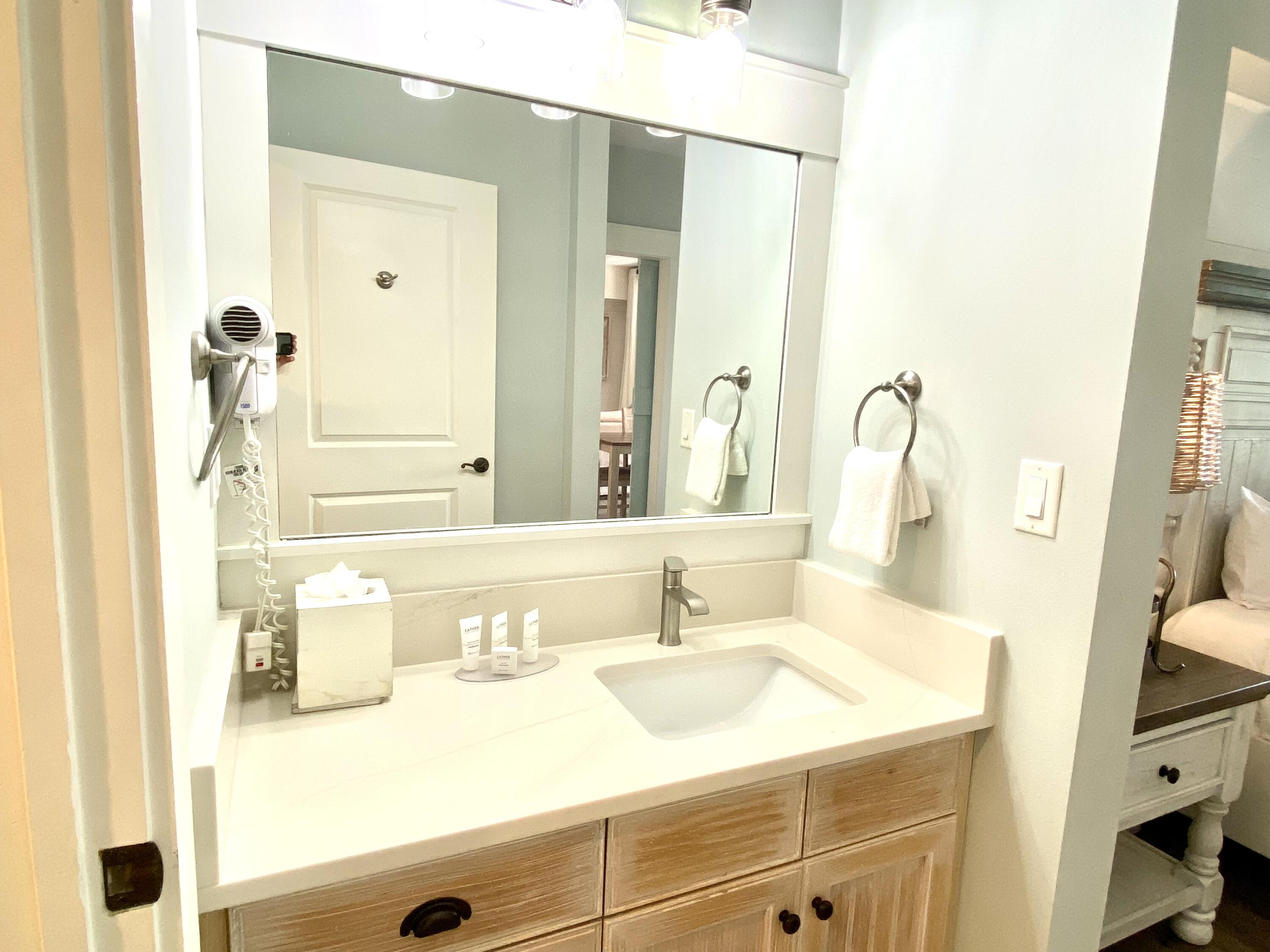 PILOT HOUSE - Residential