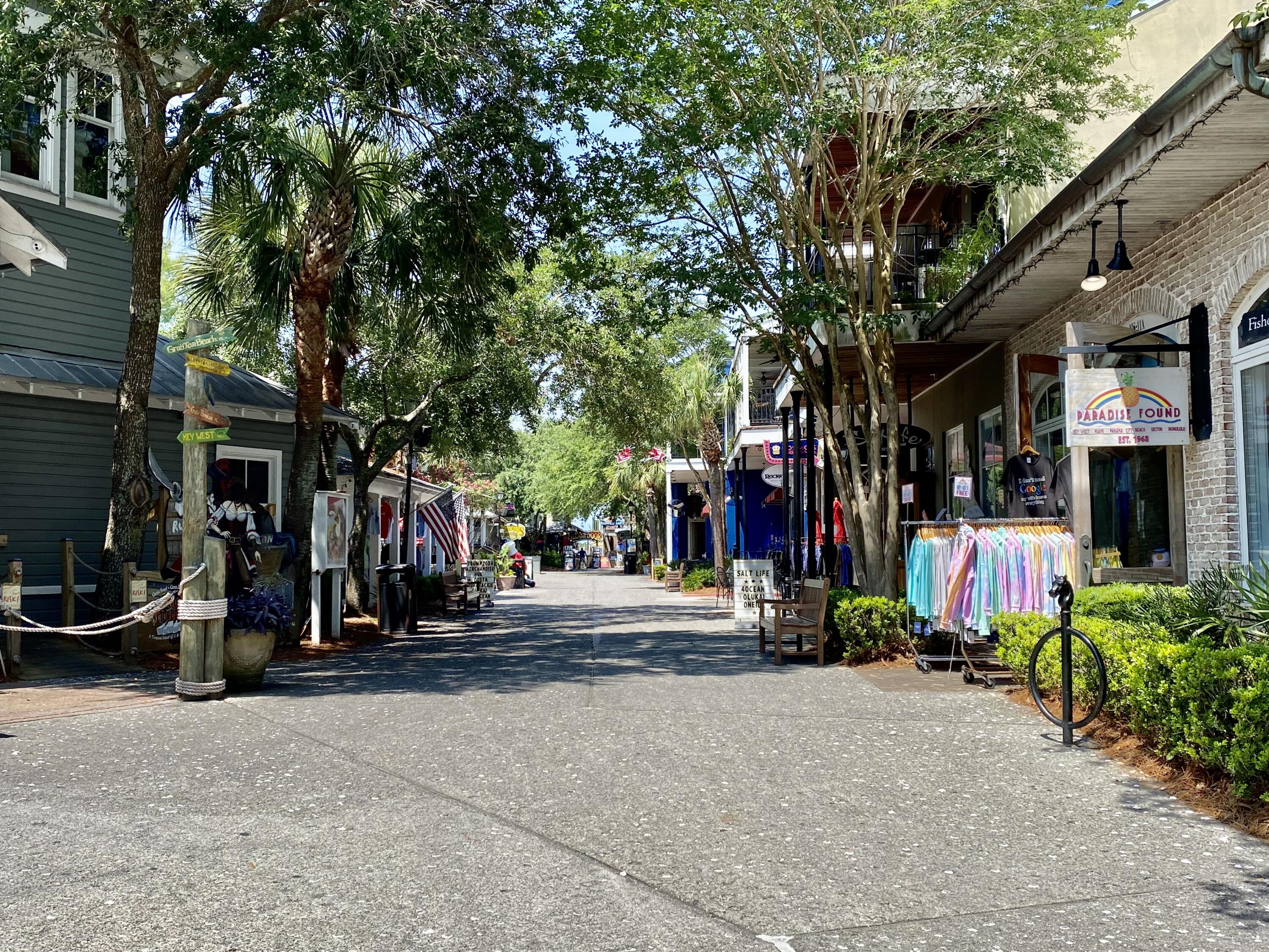 PILOT HOUSE - Residential