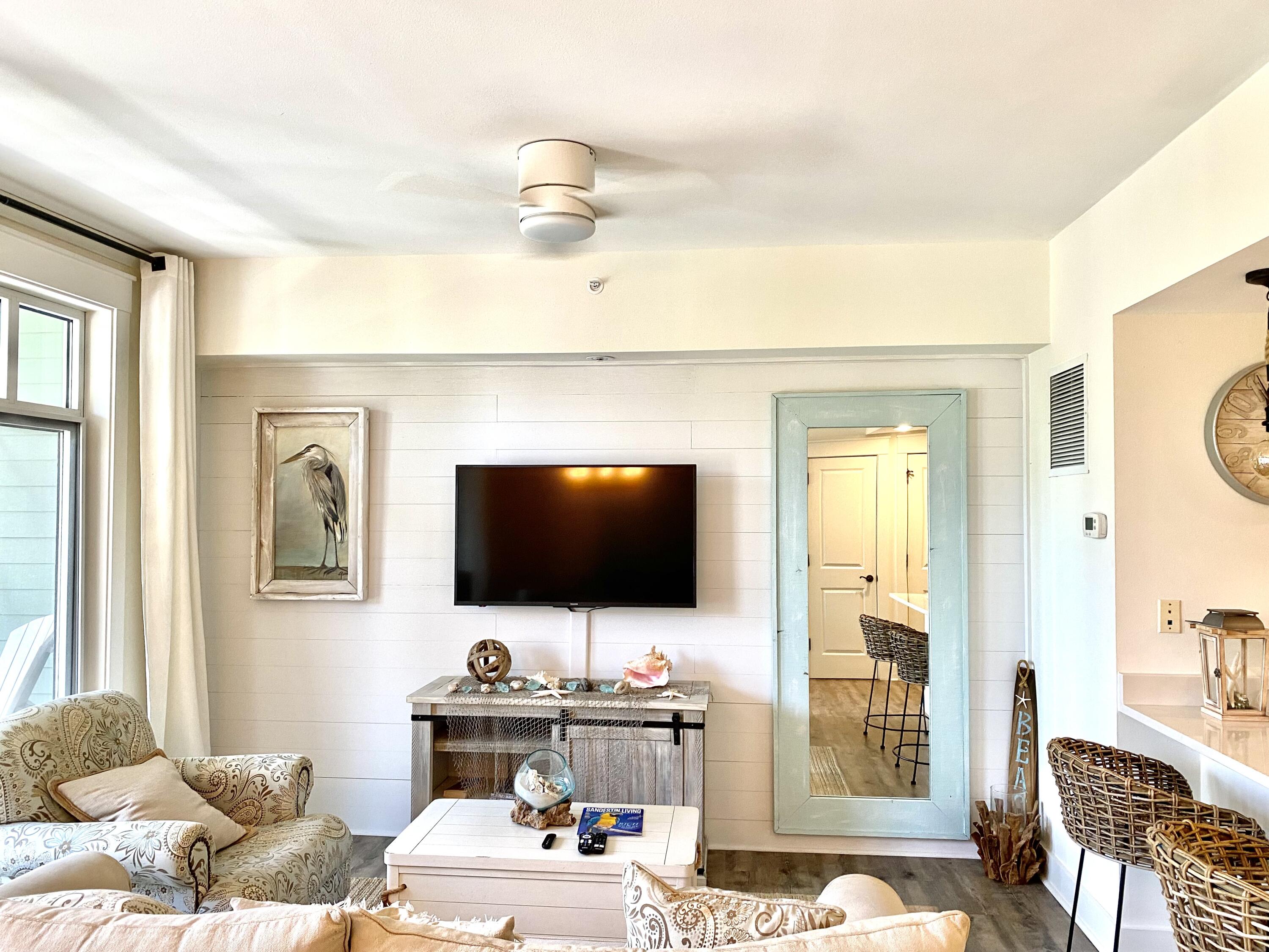 PILOT HOUSE - Residential