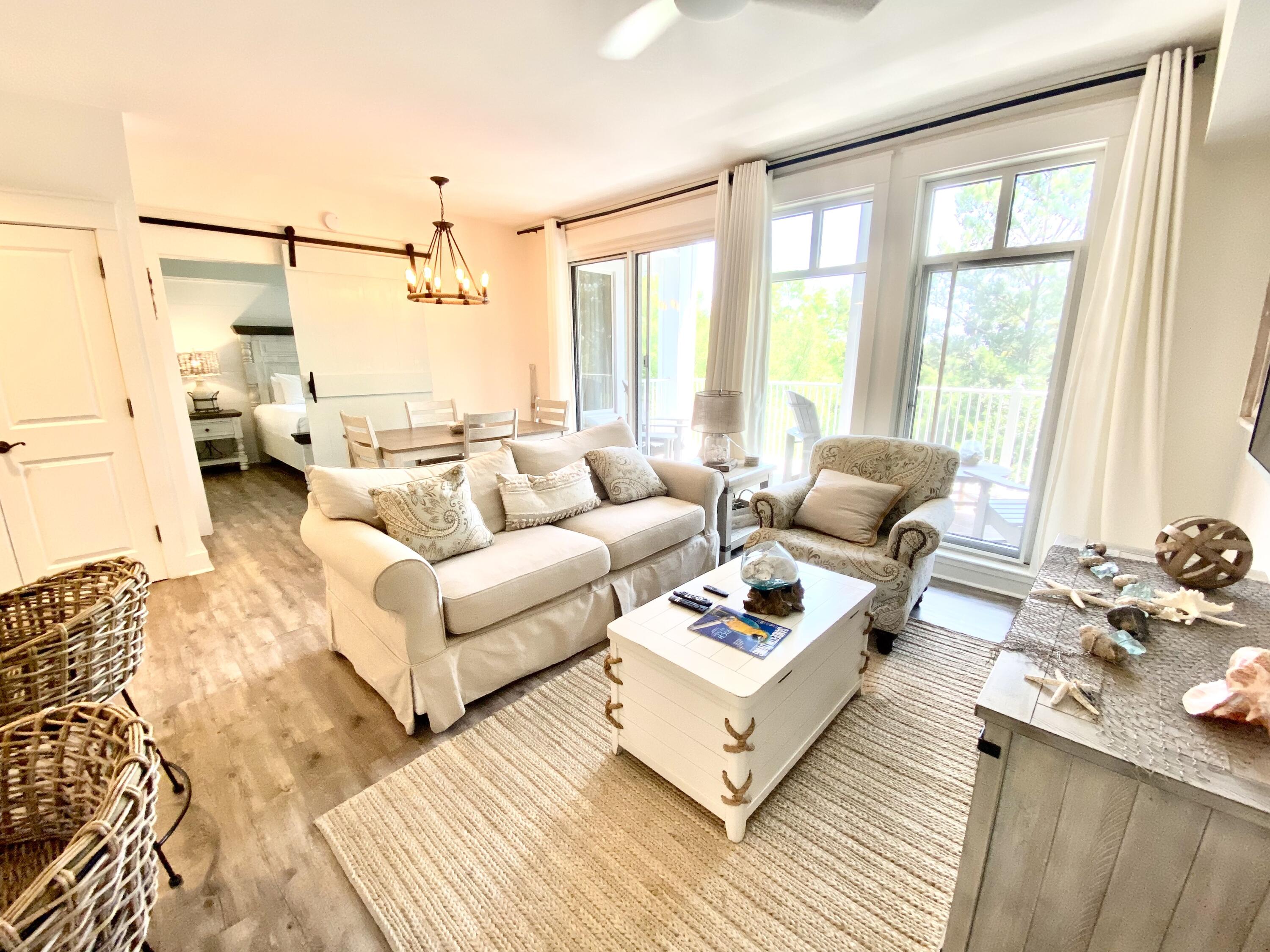 PILOT HOUSE - Residential