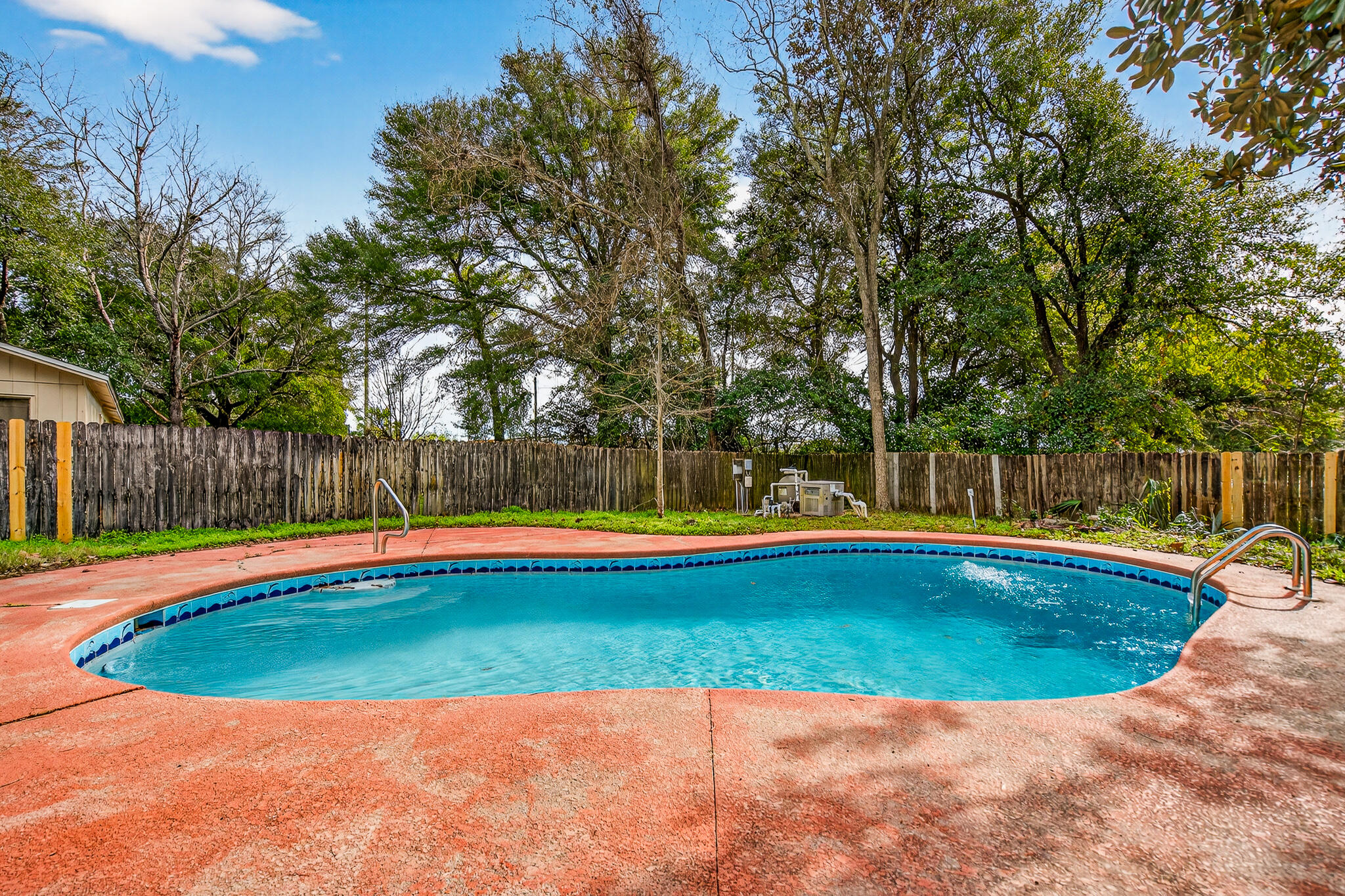 FOREST MANOR 3RD ADDN - Residential