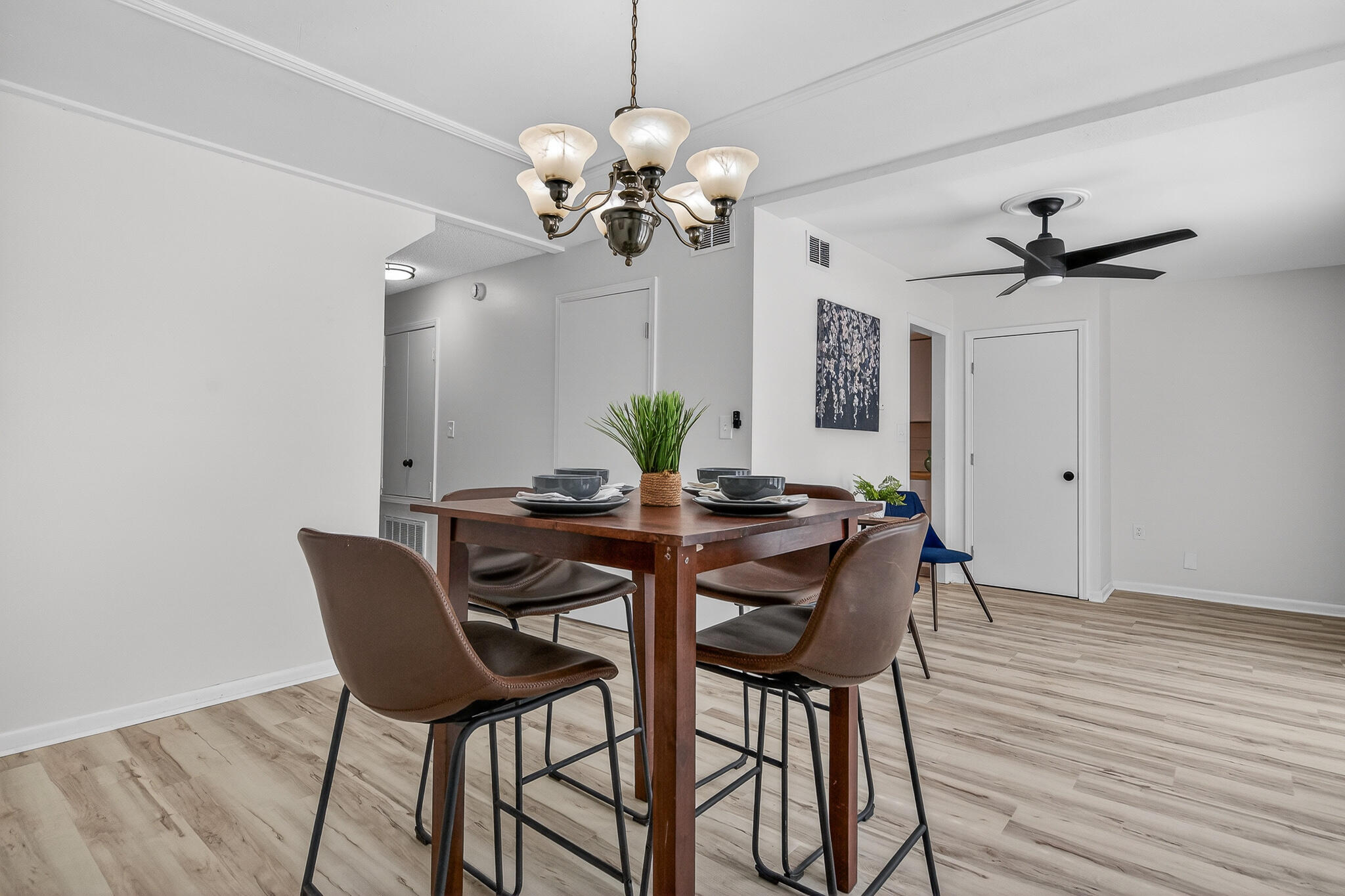 FOREST MANOR 3RD ADDN - Residential