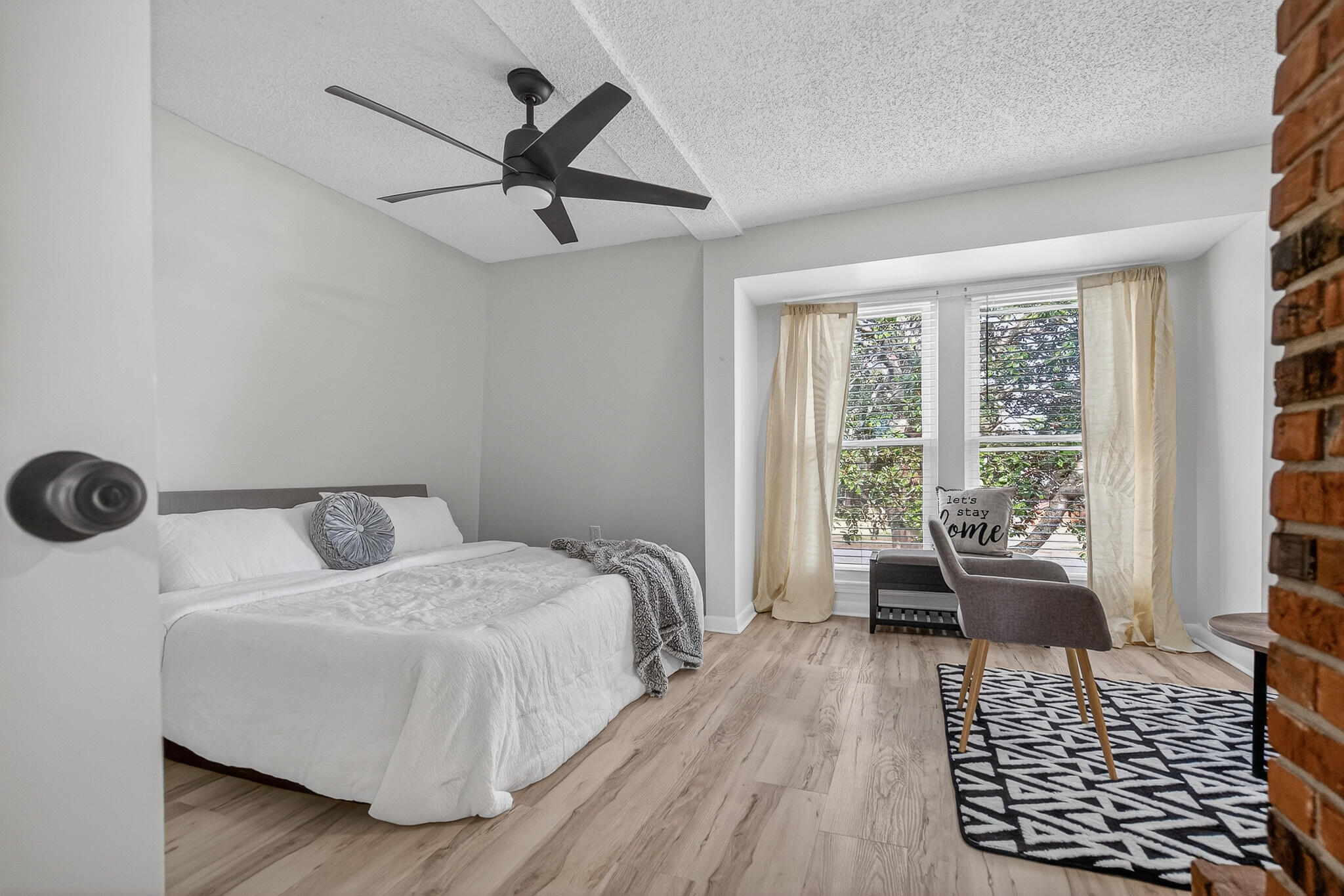 FOREST MANOR 3RD ADDN - Residential