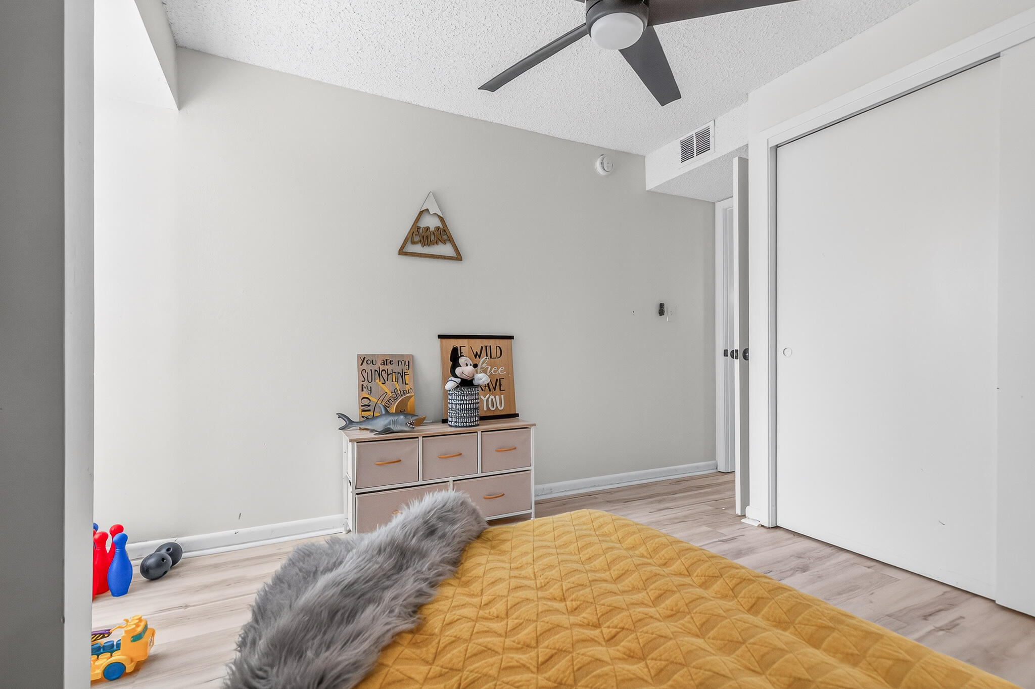 FOREST MANOR 3RD ADDN - Residential