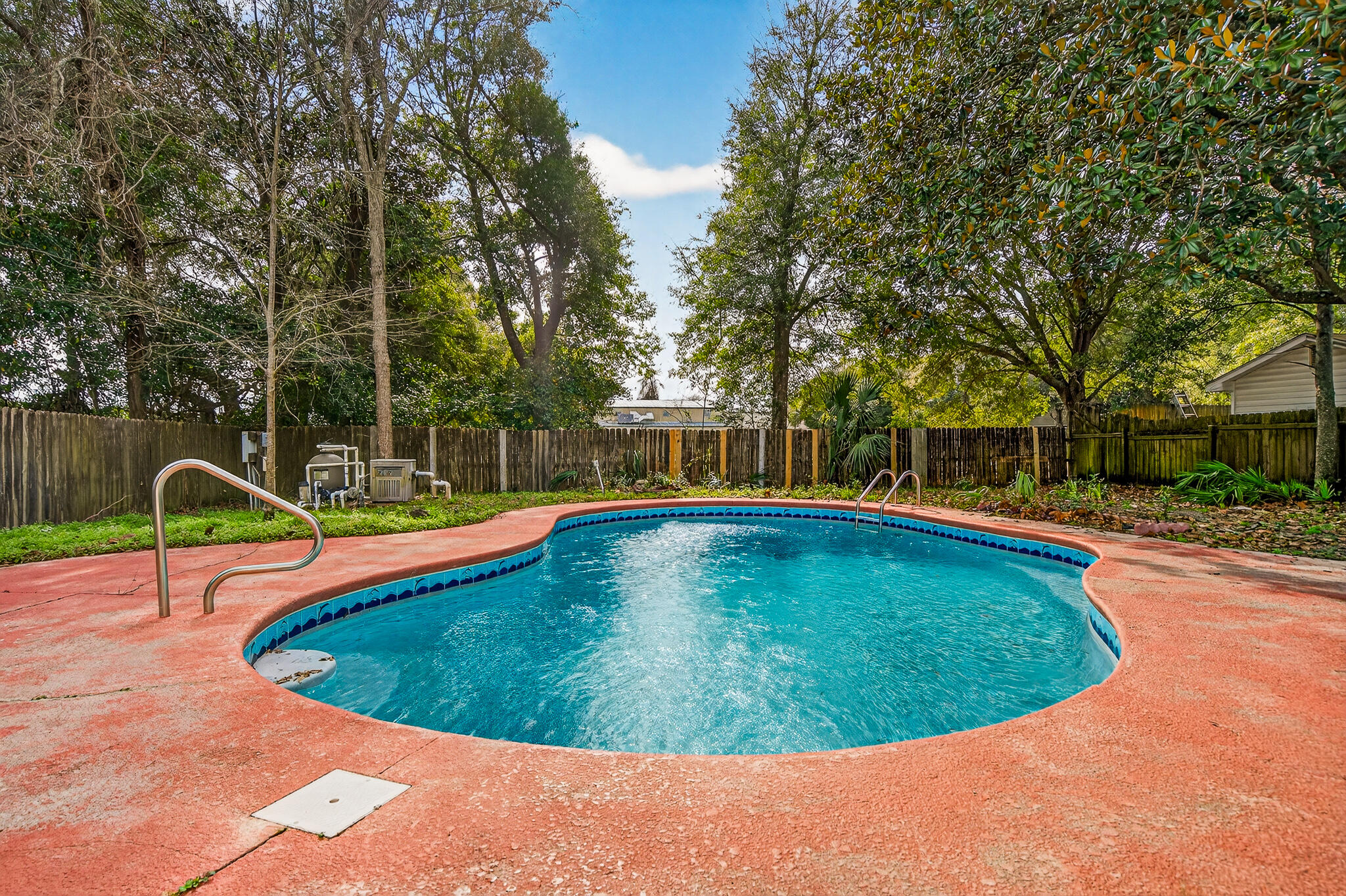 FOREST MANOR 3RD ADDN - Residential