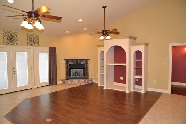 MOORES PLACE S/D - Residential