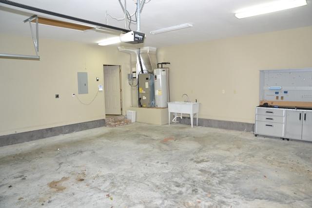 MOORES PLACE S/D - Residential