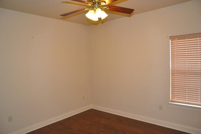 MOORES PLACE S/D - Residential