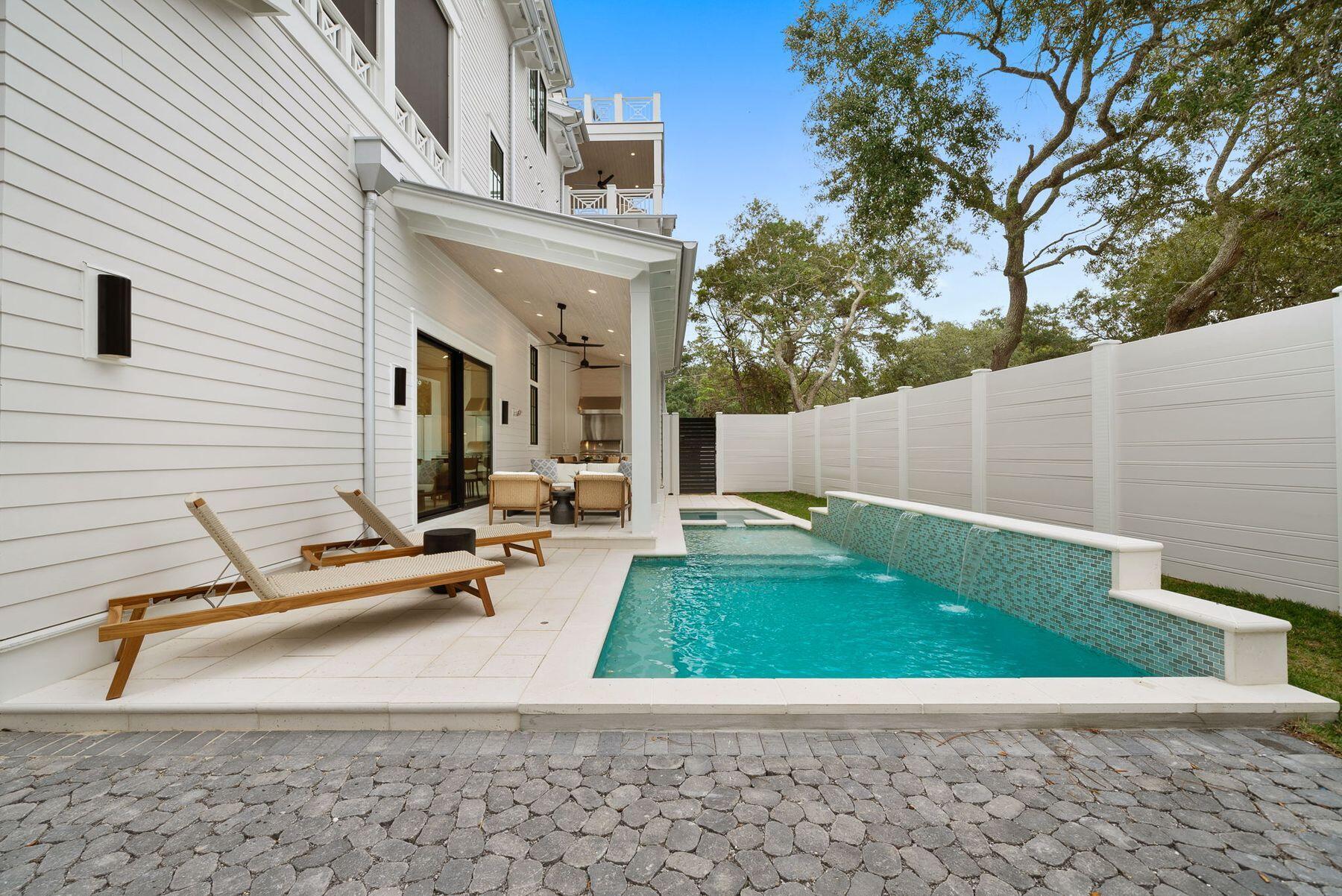 SEAGROVE 2ND ADDN - Residential