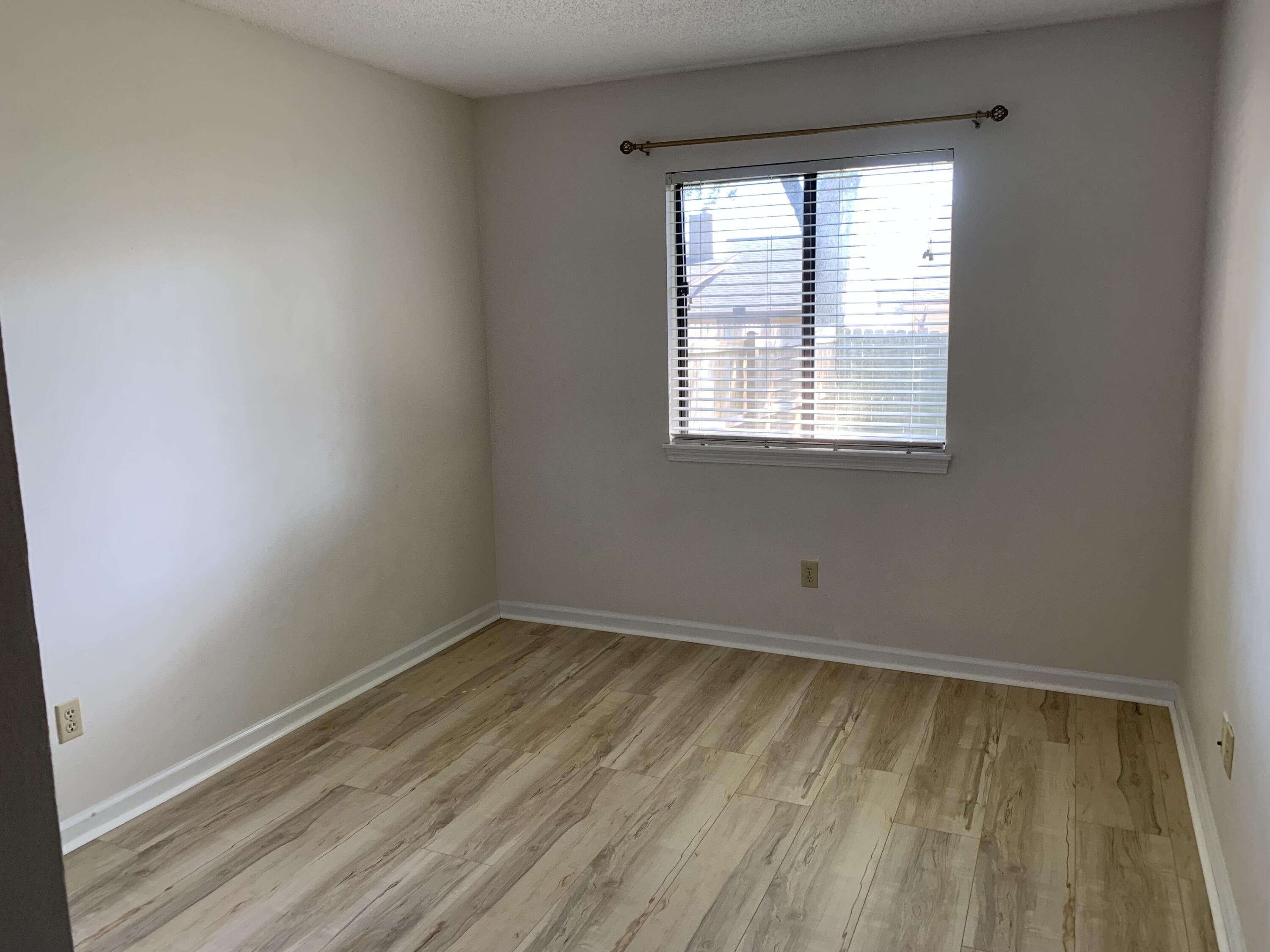 CEDAR RIDGE - Residential Lease