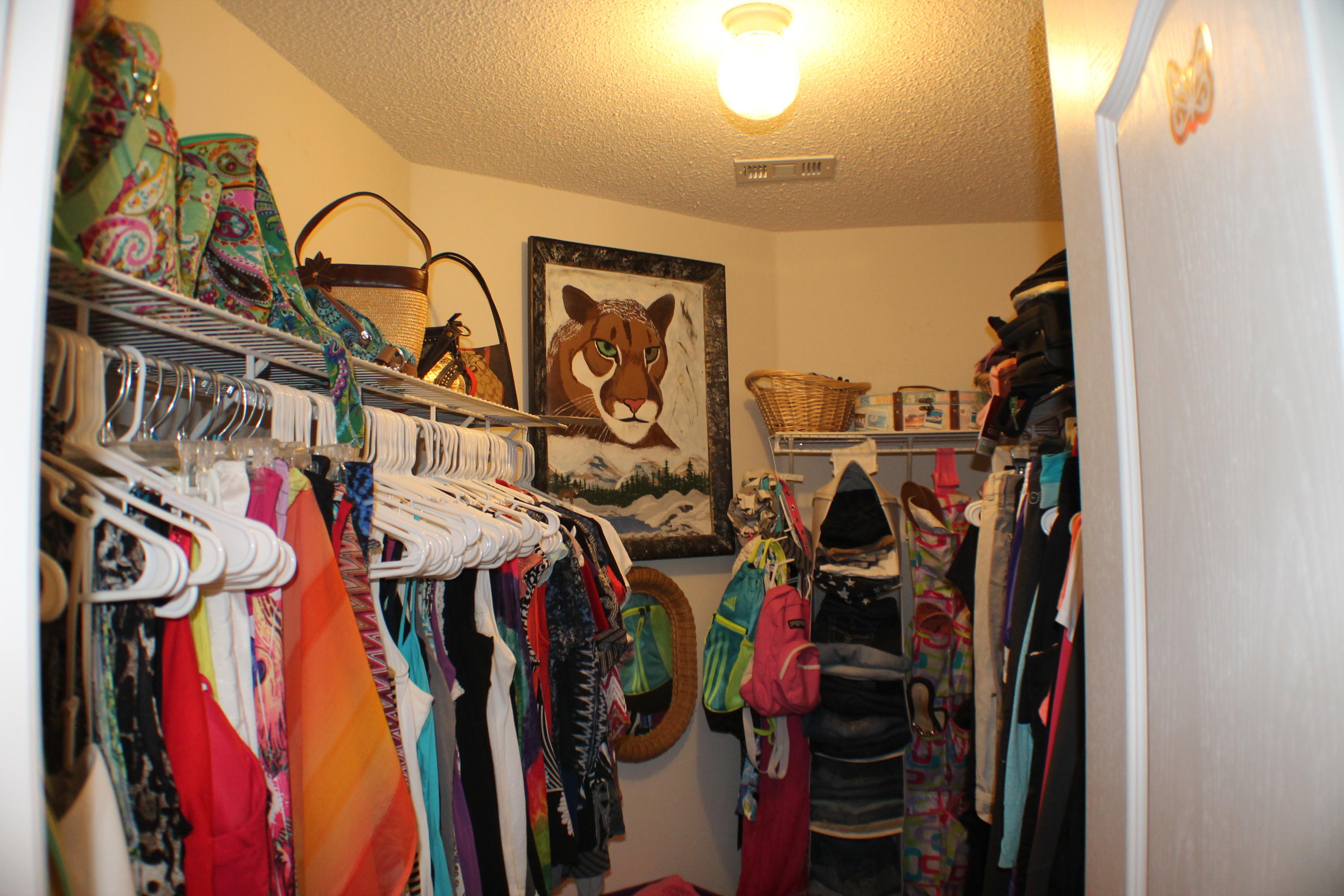 FOX VALLEY - Residential Lease